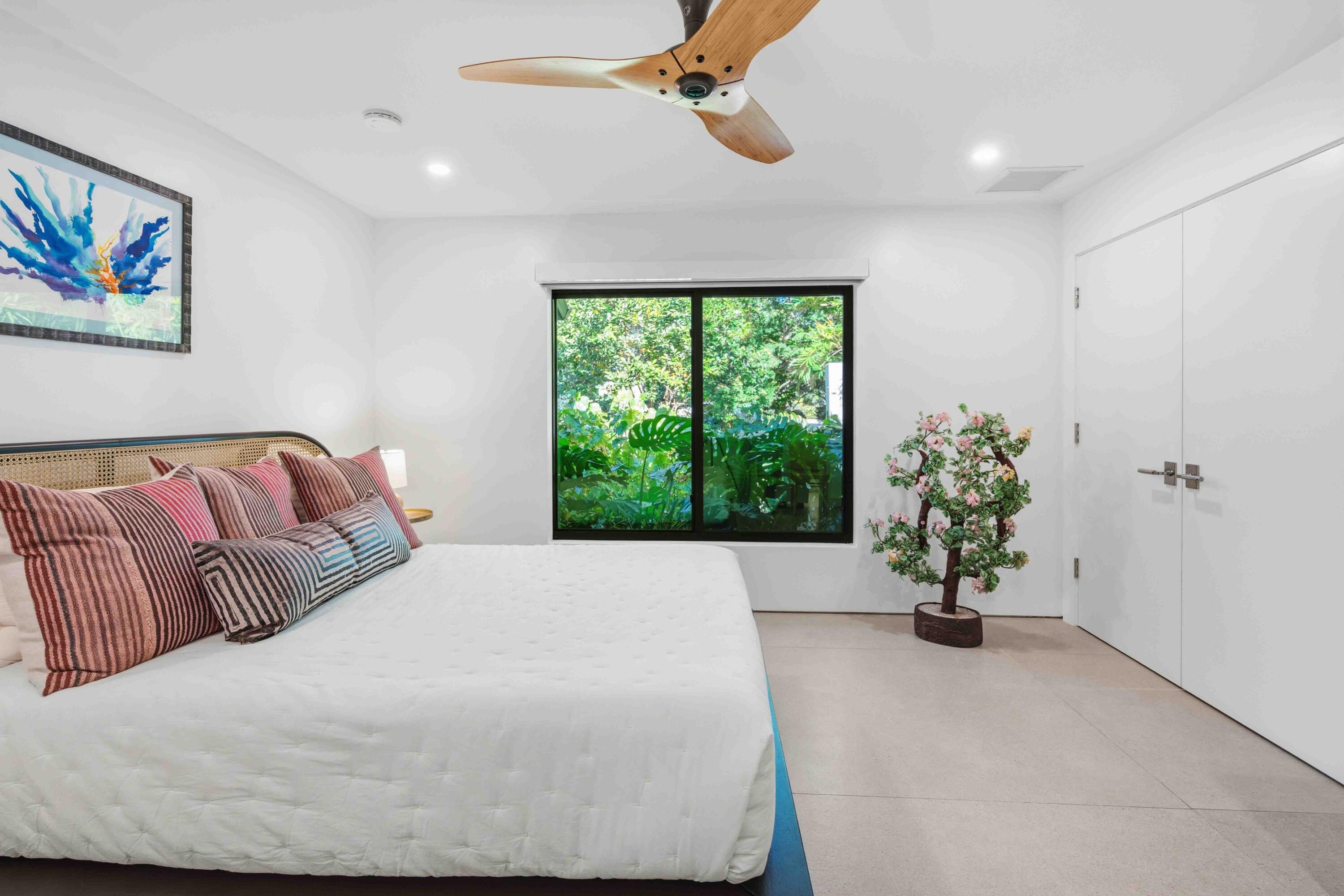 18660 Long Lake Drive