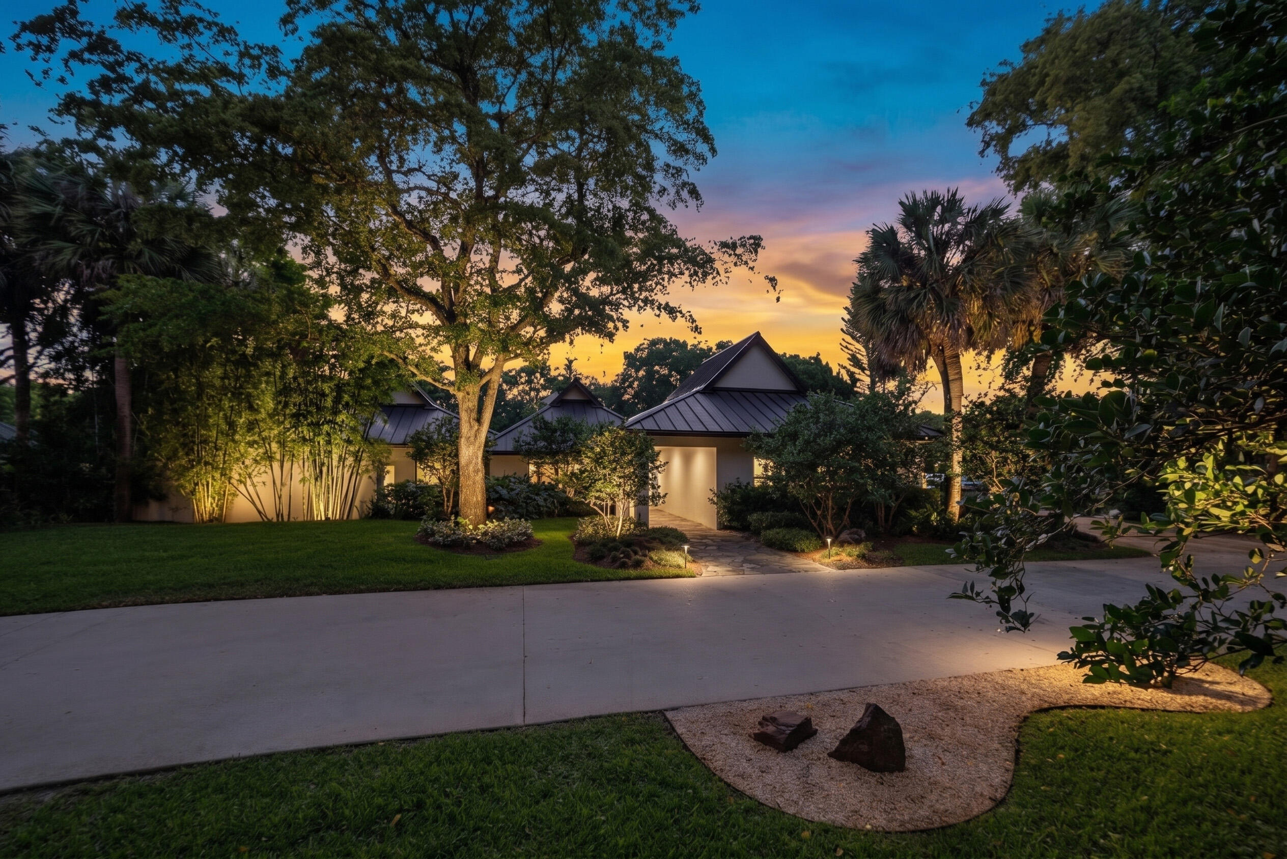 18660 Long Lake Drive