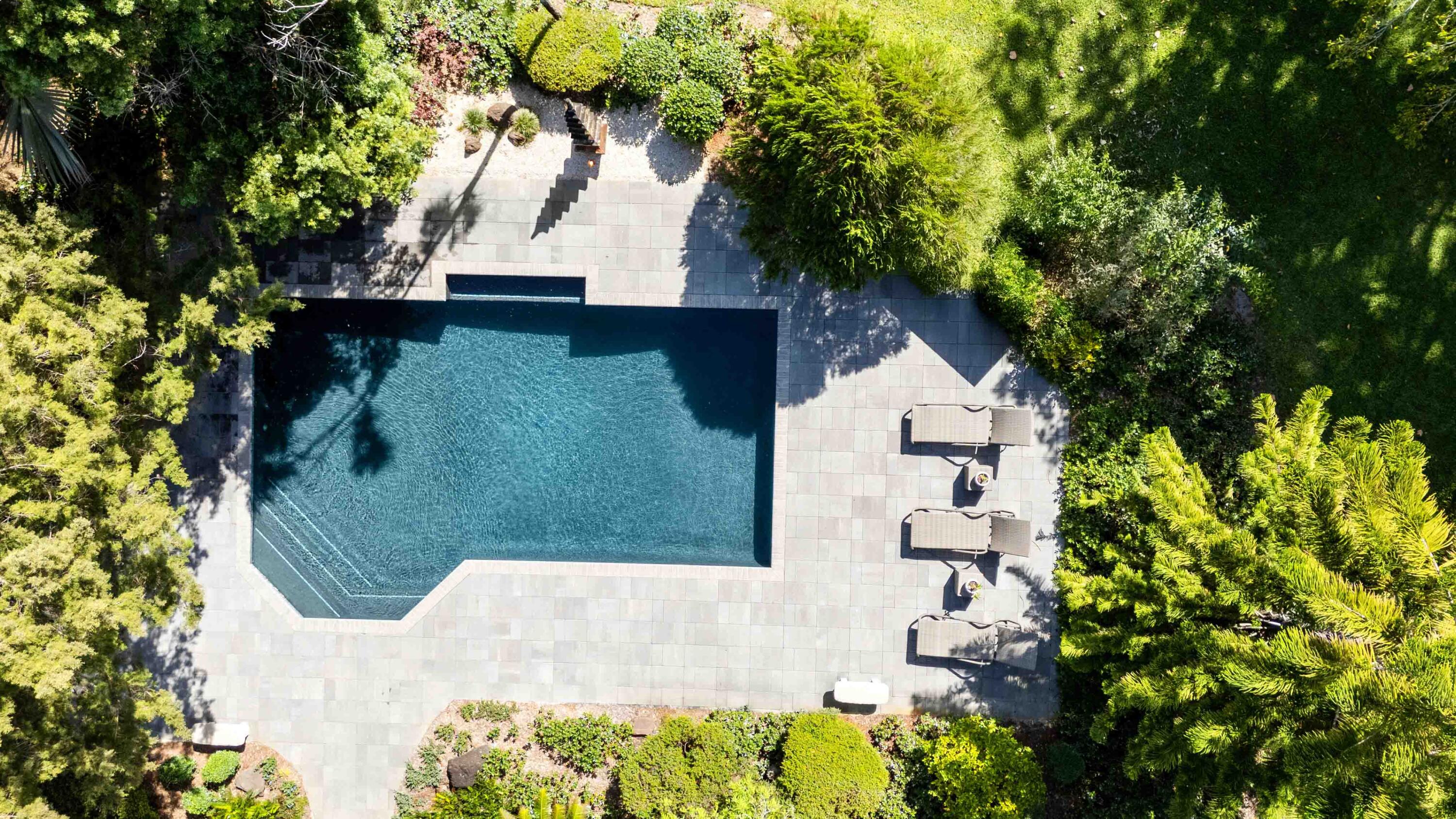 18660 Long Lake Drive