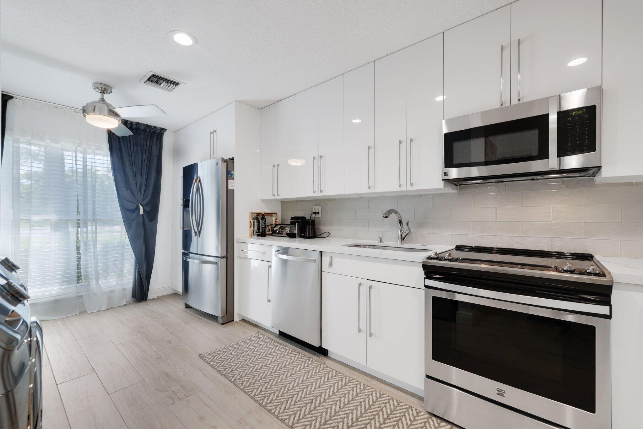 1031 Citrus Way 102-d