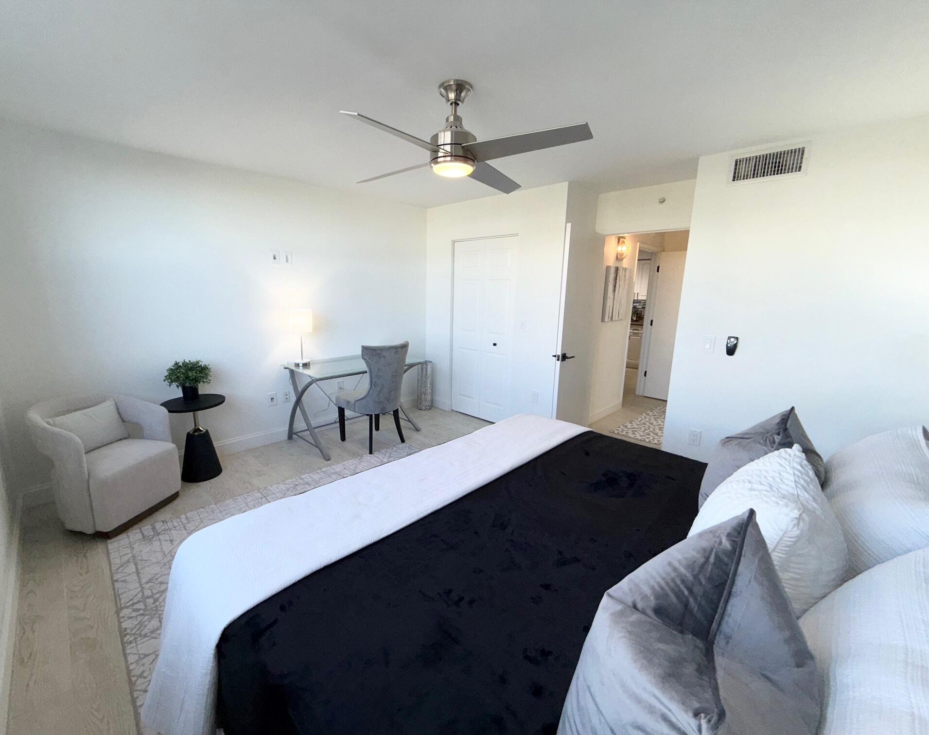 3594 S Ocean Boulevard 406