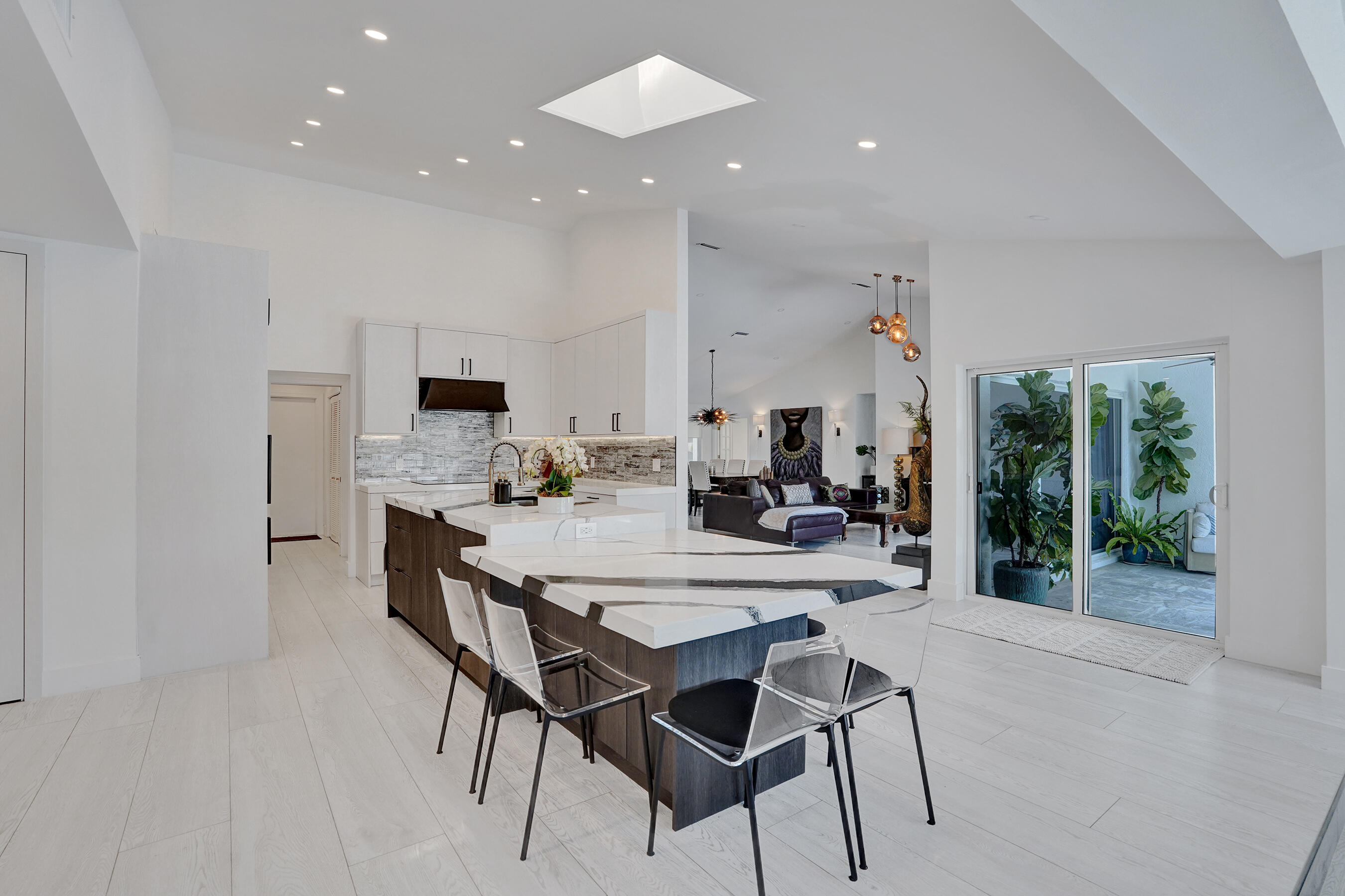 4130 Georges Way
