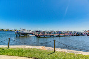 140 Yacht Club Way 107