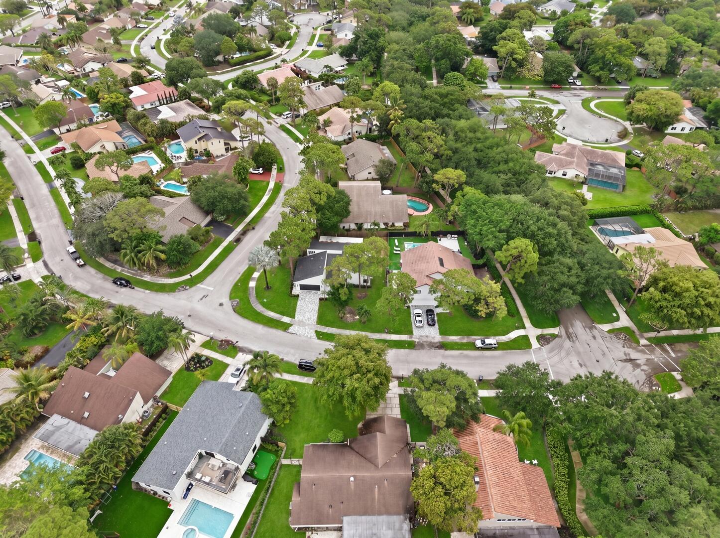 2908 NW 24th Way