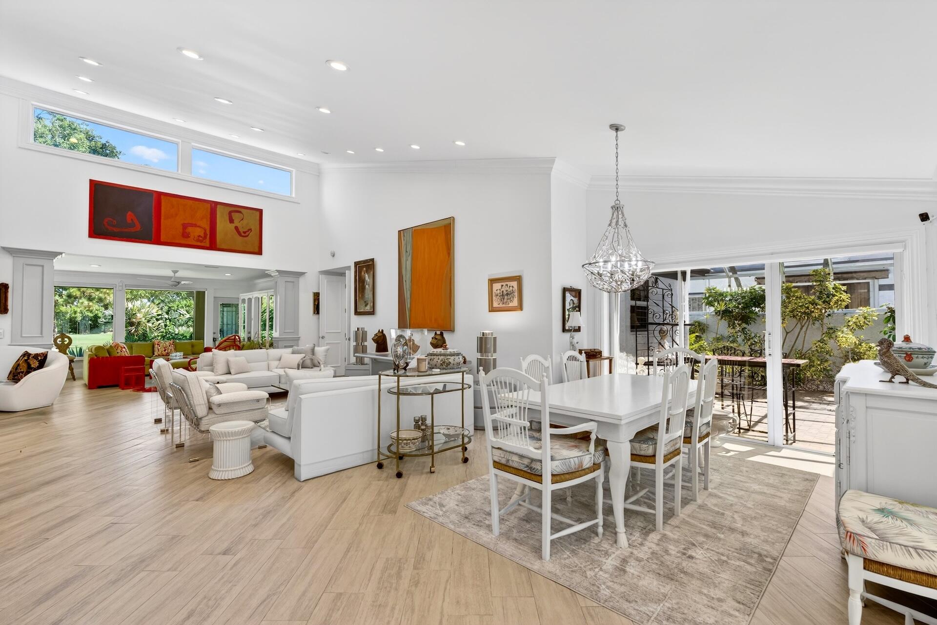 17 Villa Lane