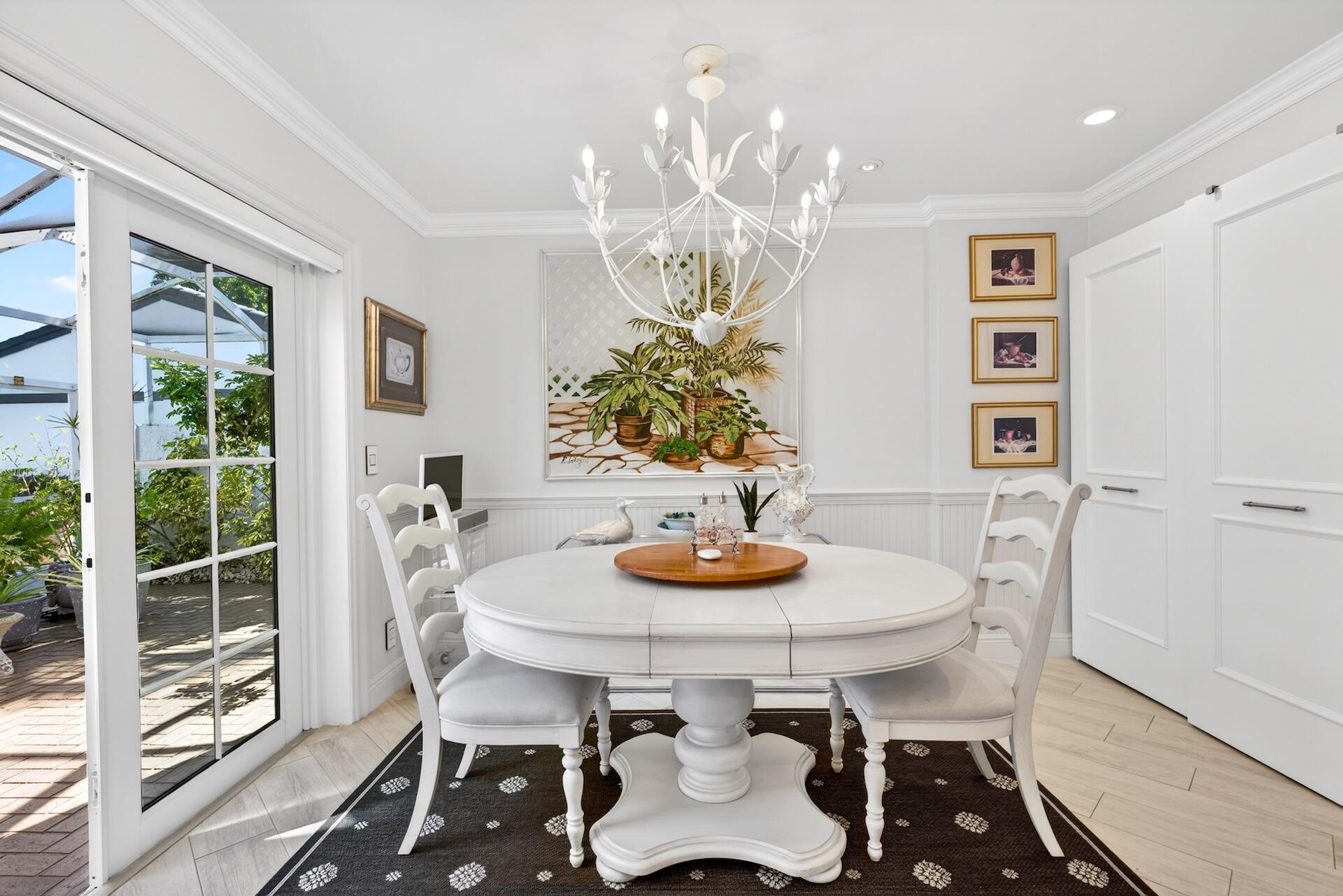 17 Villa Lane