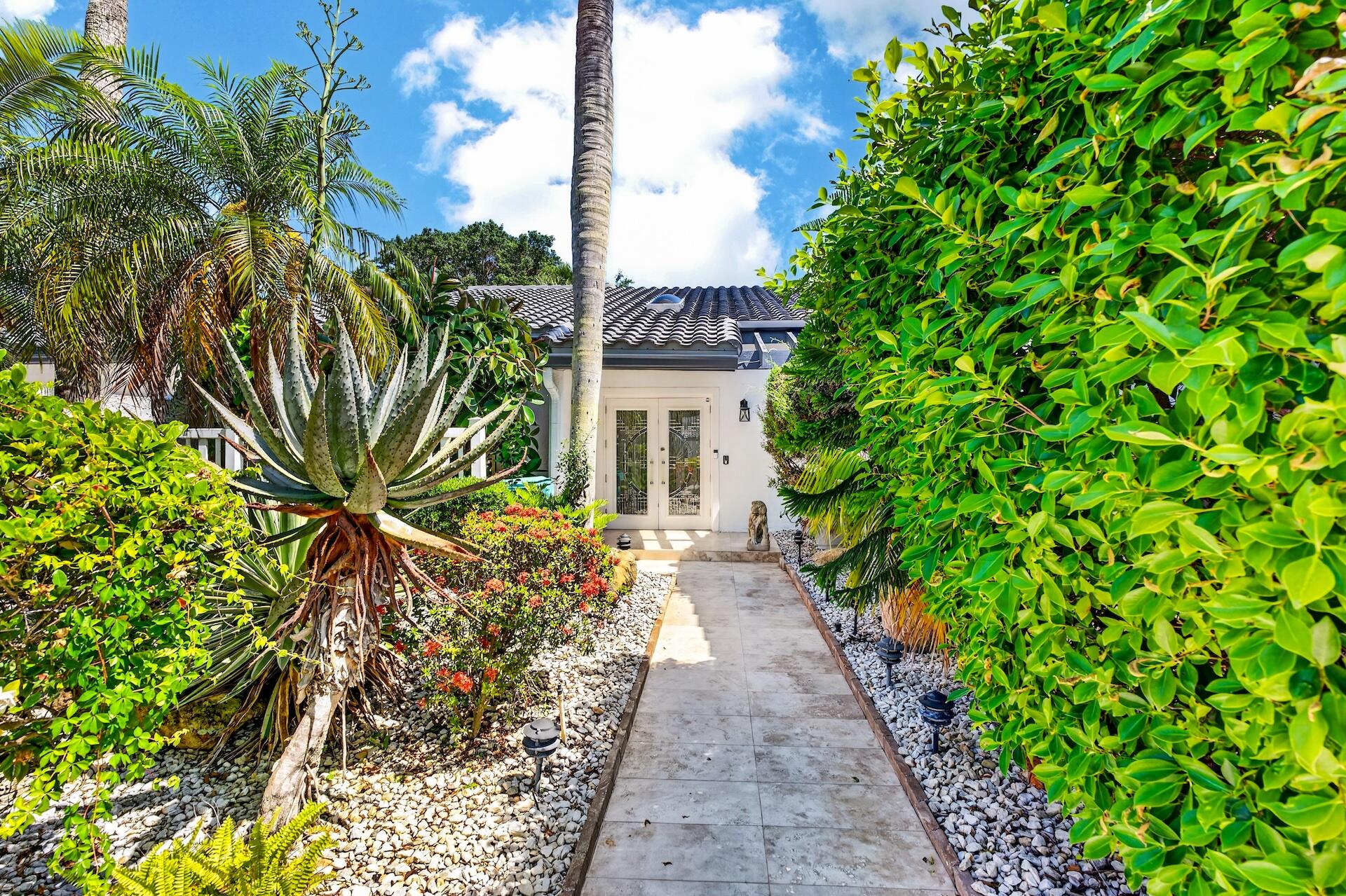 17 Villa Lane