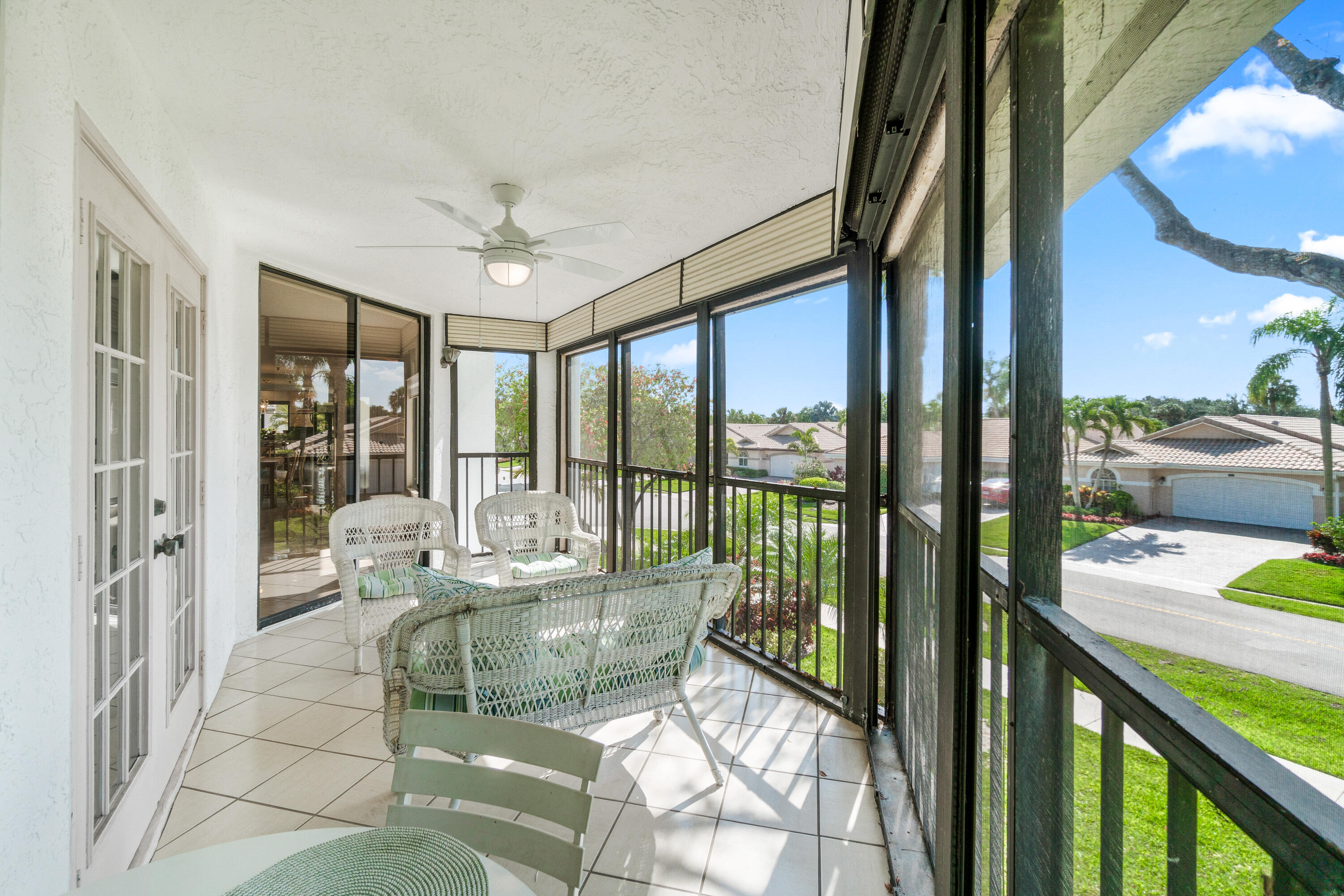 7533 Glendevon Lane 905