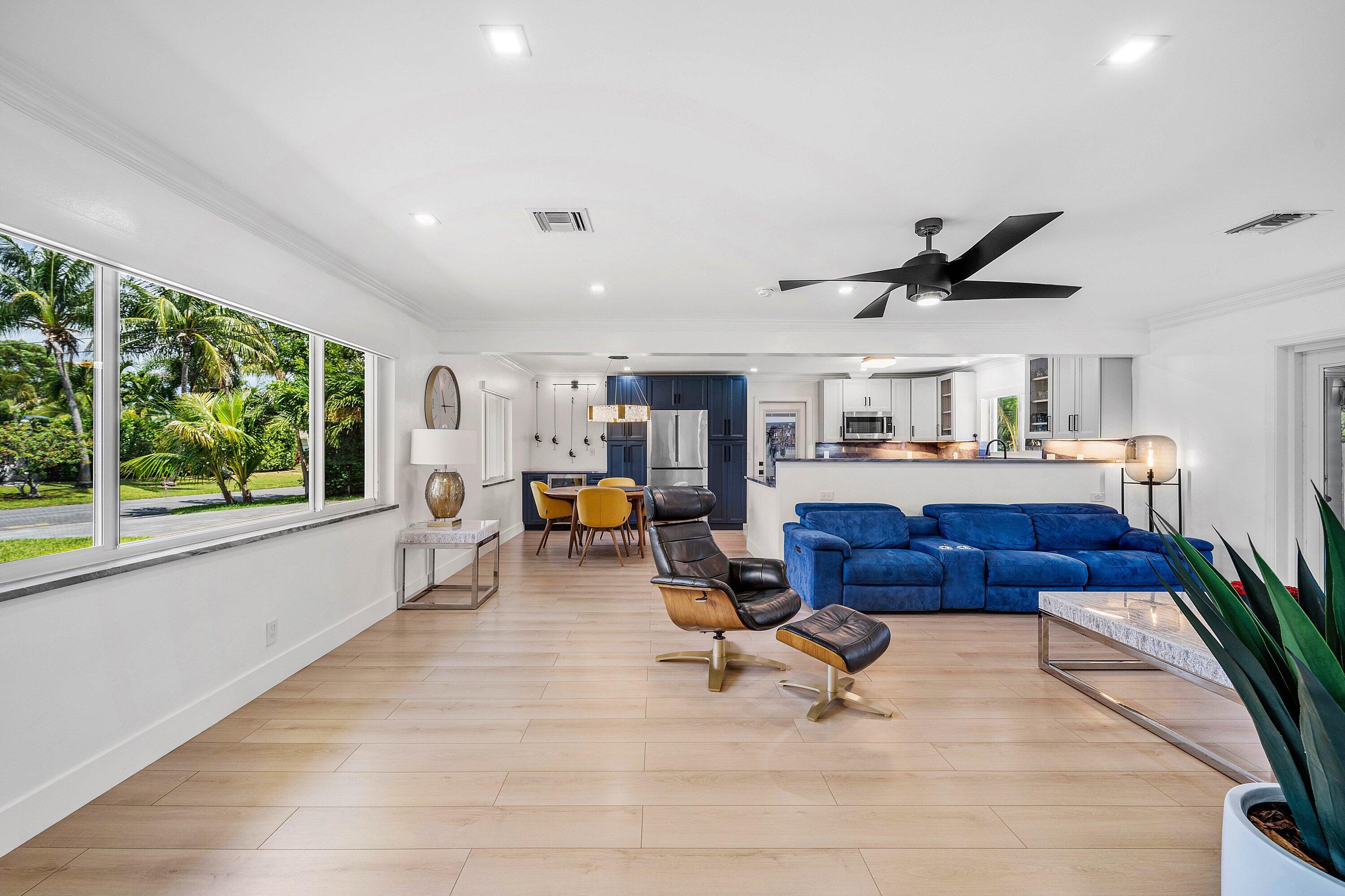 2866 SW 8th Street