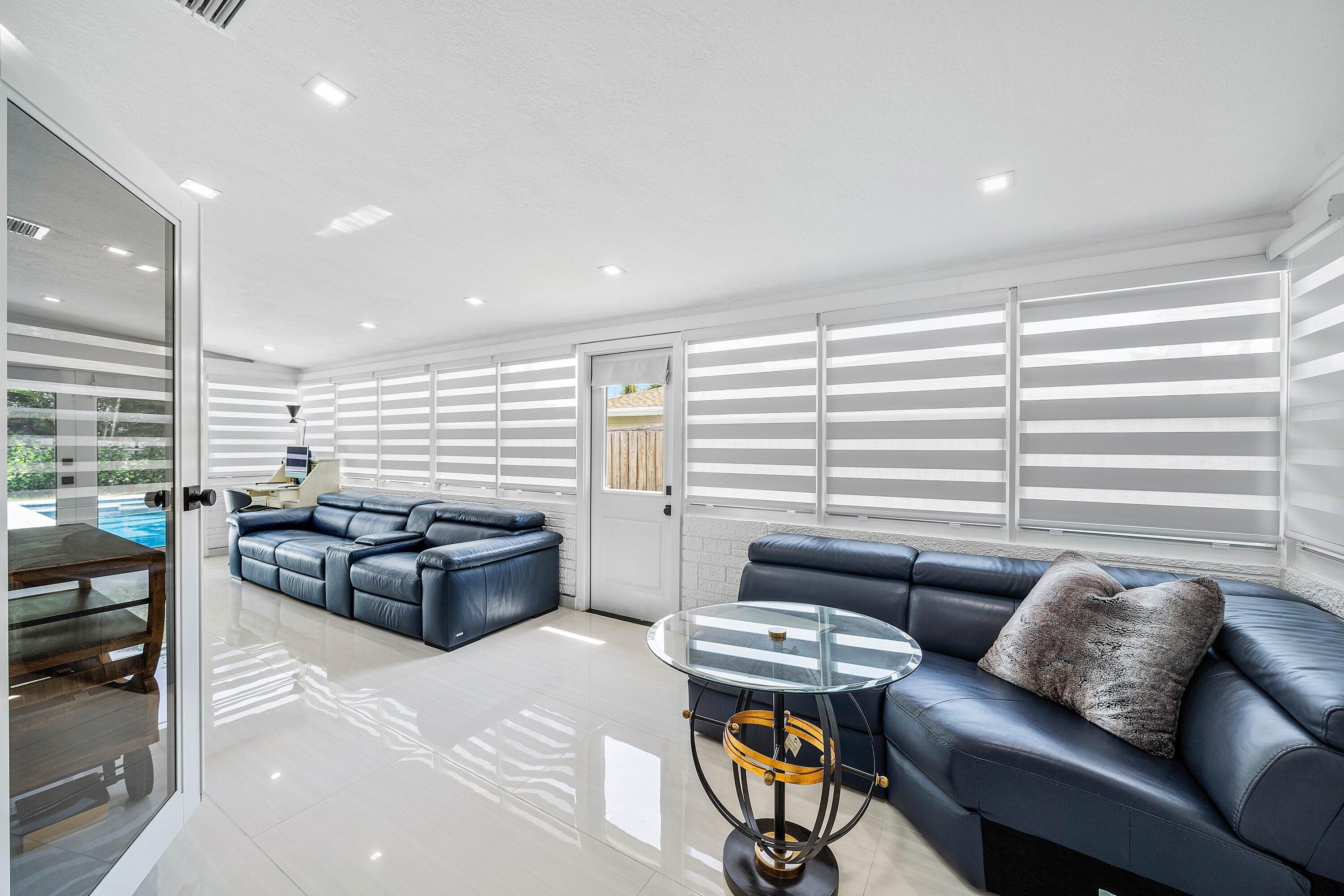 2866 SW 8th Street