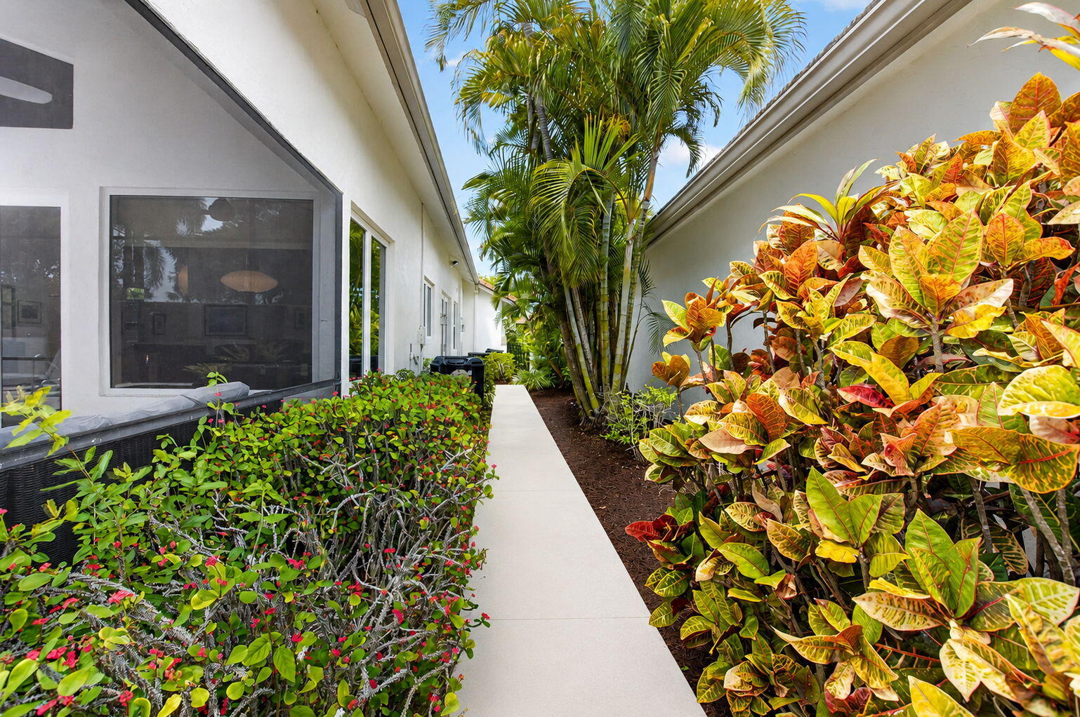 2054 NW 56th Street