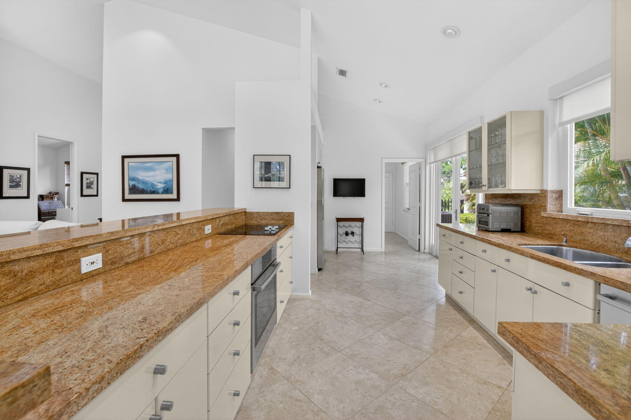 2054 NW 56th Street