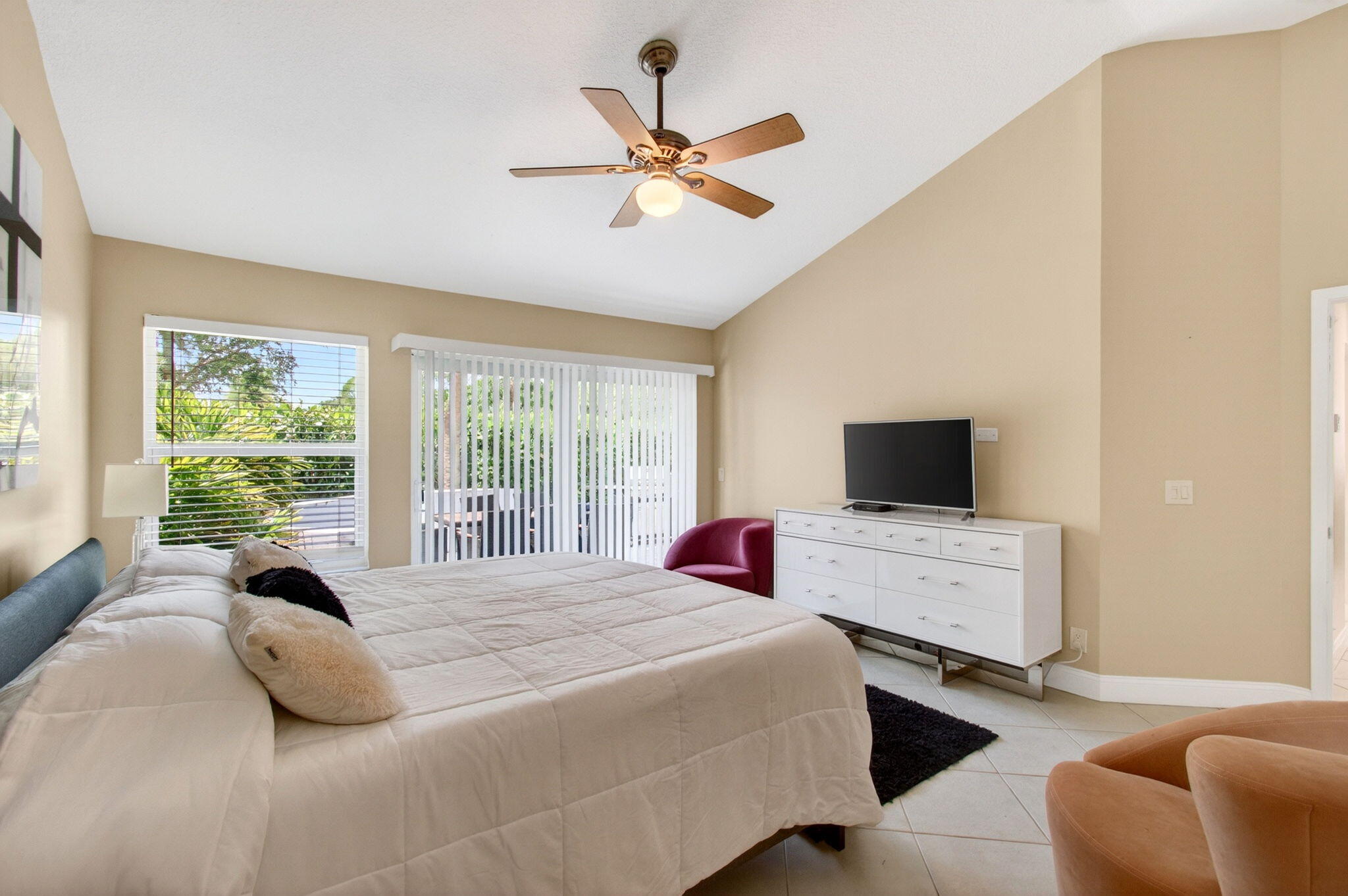 2034 NW 52nd Street