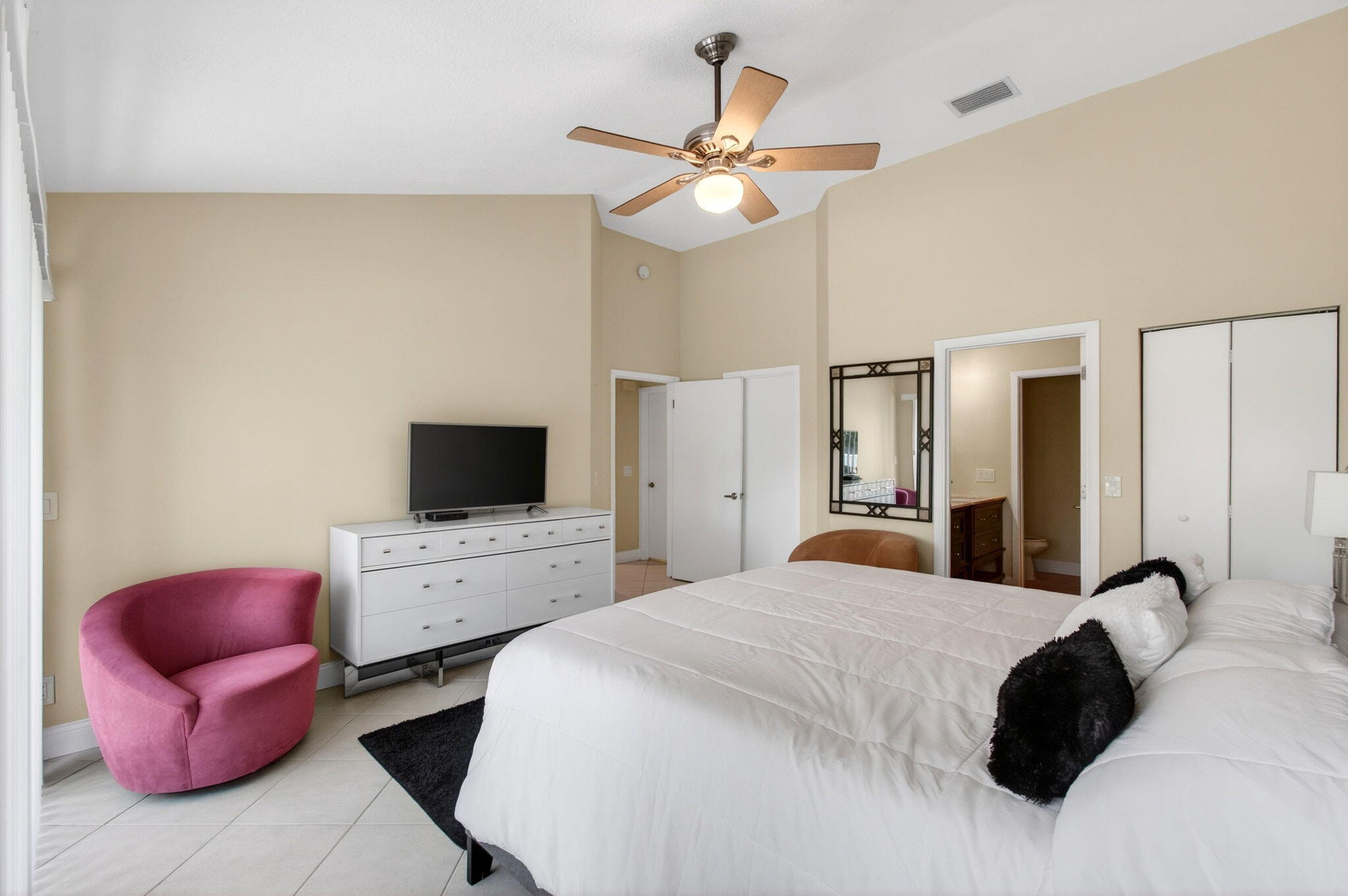 2034 NW 52nd Street