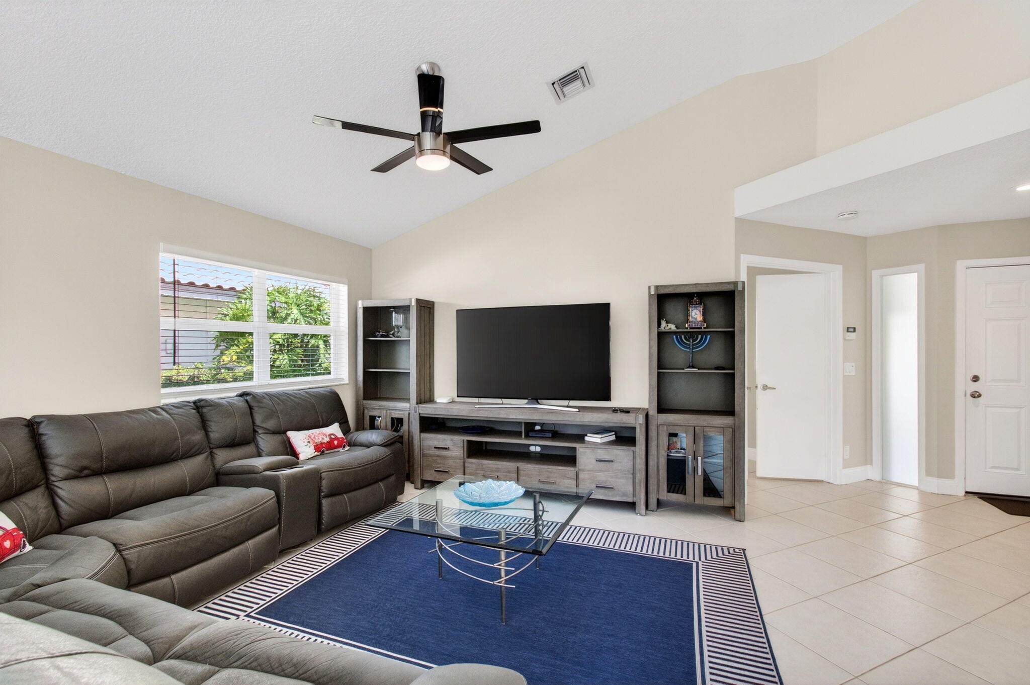 2034 NW 52nd Street