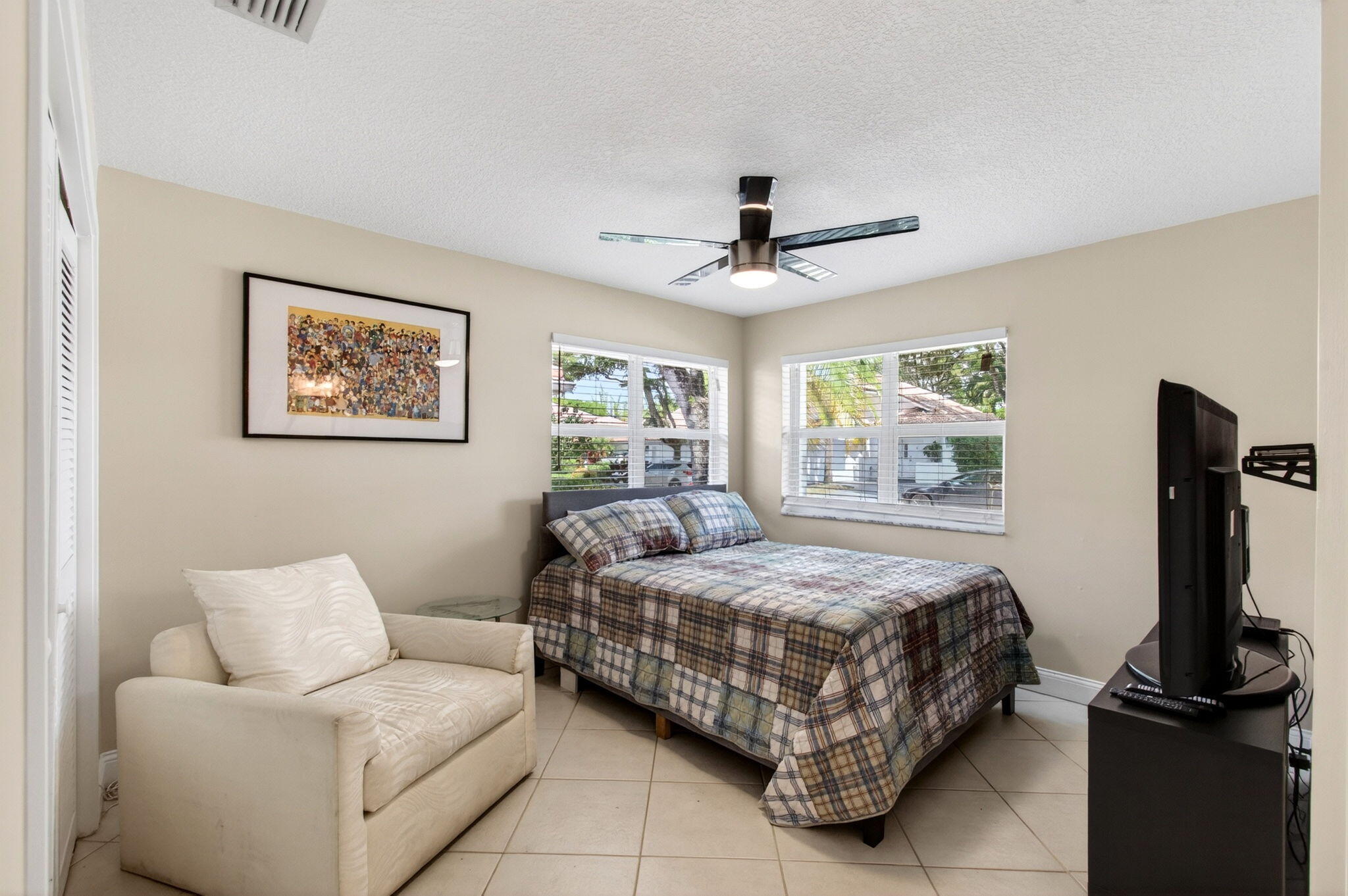 2034 NW 52nd Street