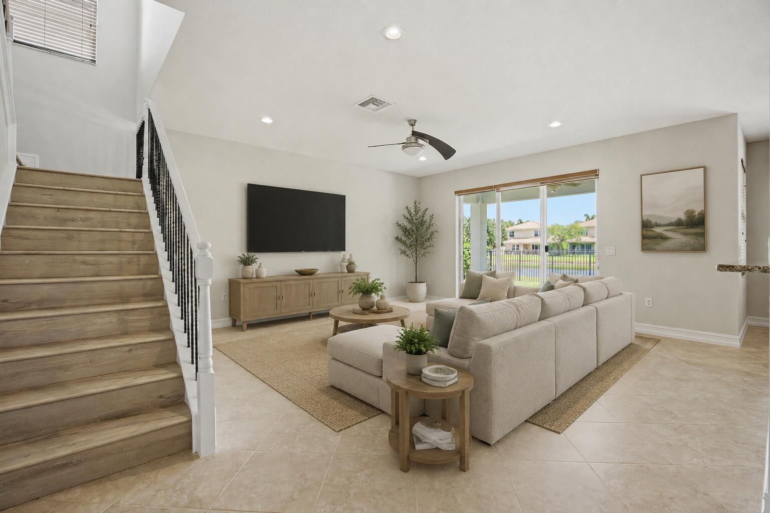 8268 Calabria Lakes Drive