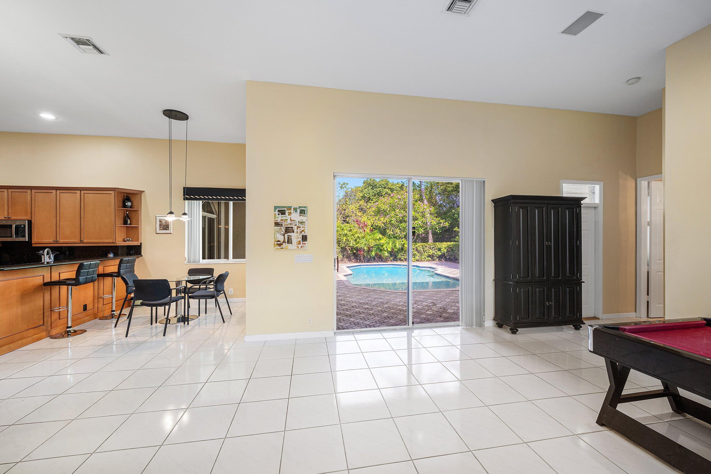11600 NW 5th Street