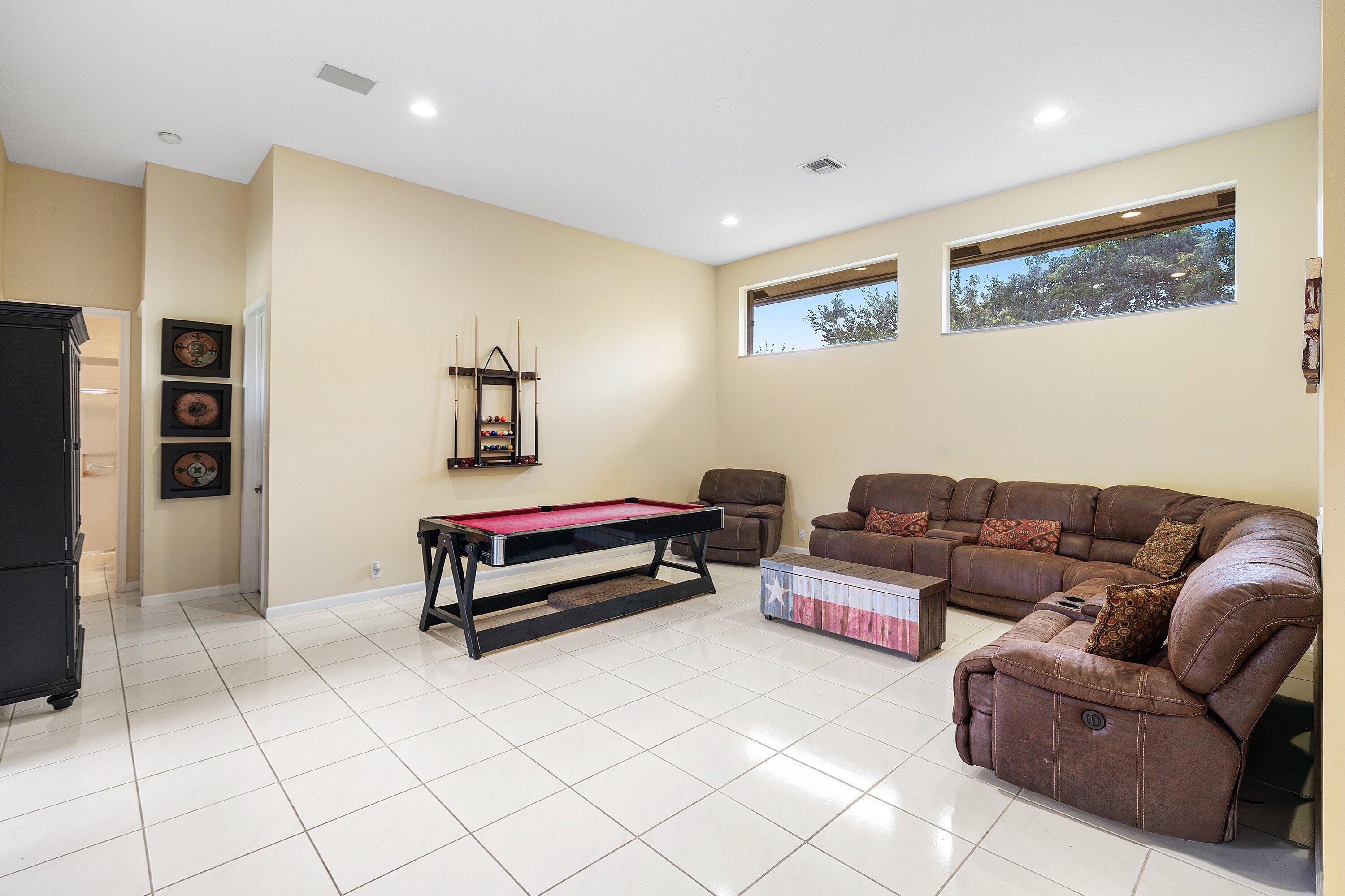 11600 NW 5th Street