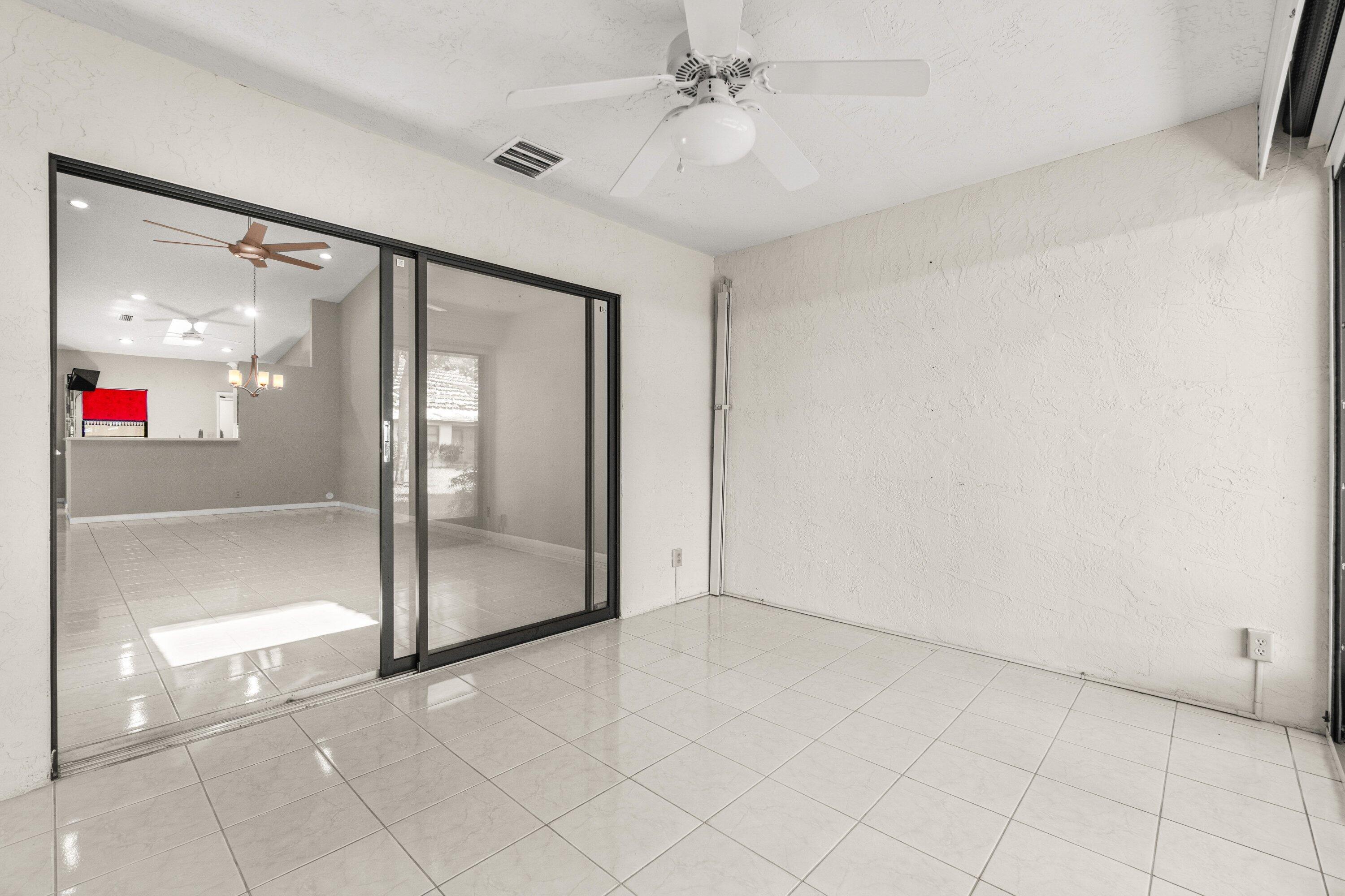 6099 Kings Gate Circle
