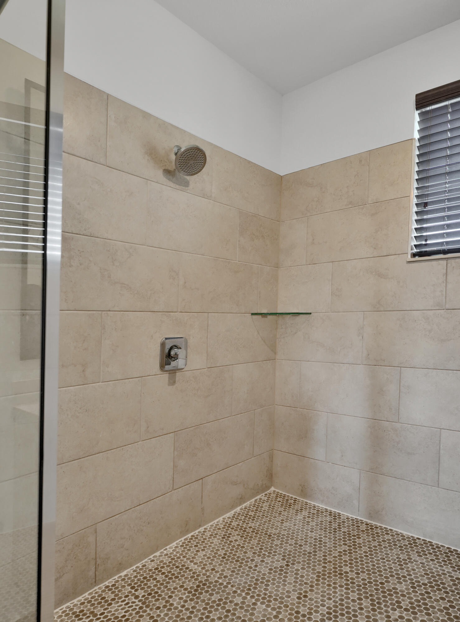 4716 NW 84th Court