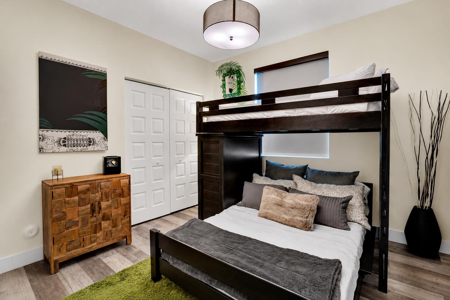 4716 NW 84th Court