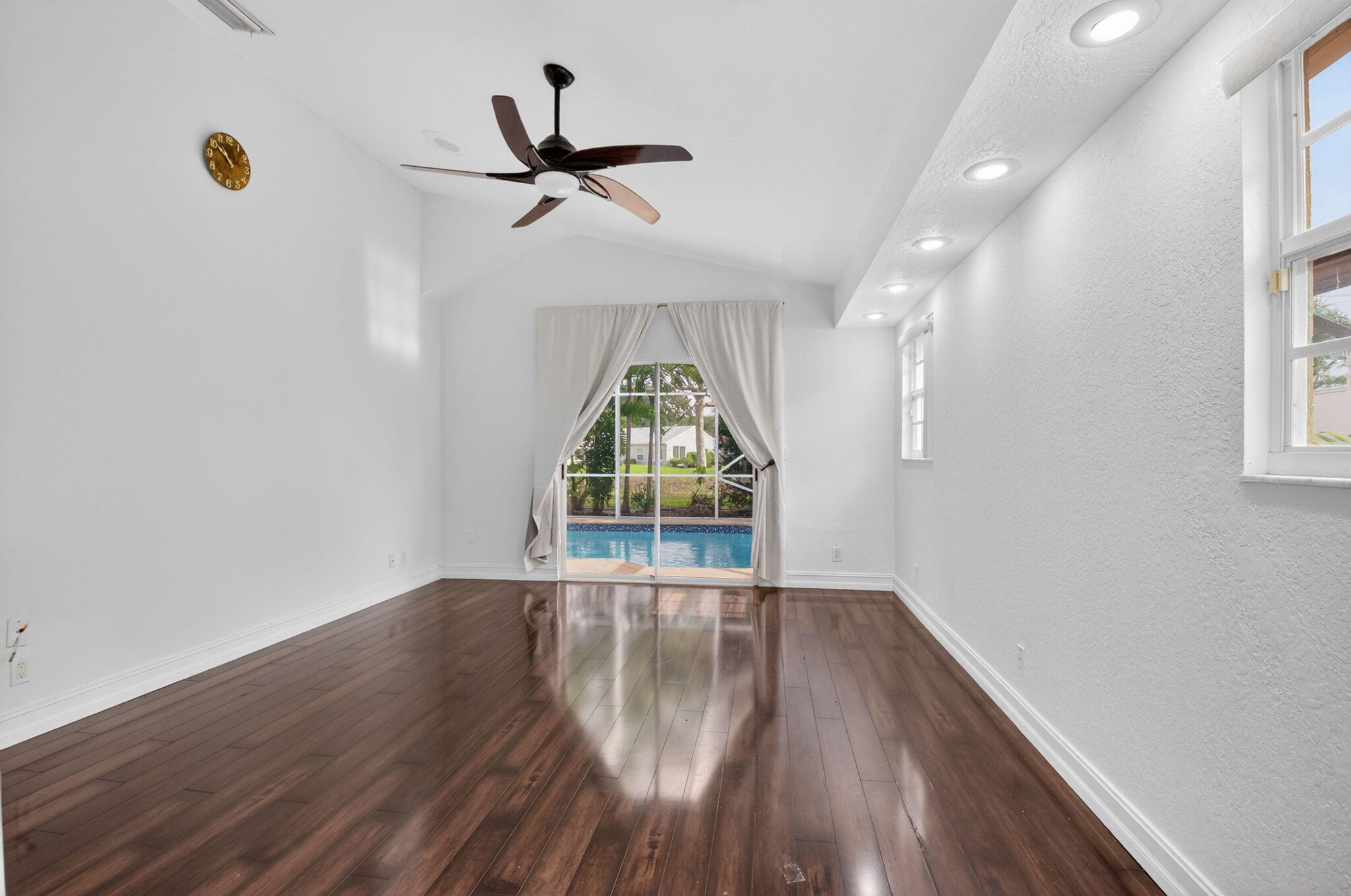 7558 Ironbridge Circle