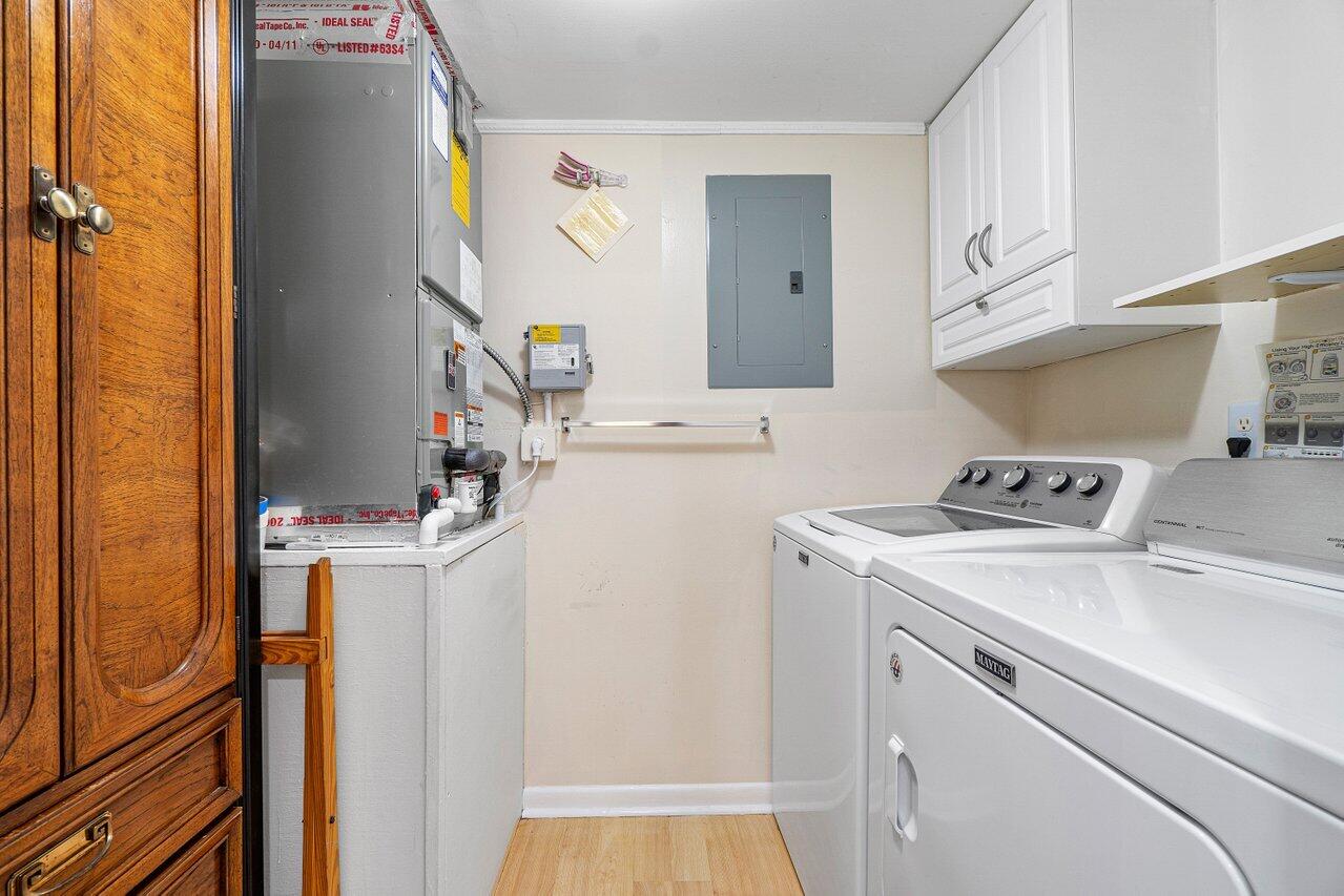 407 Pine Glen Lane B-1