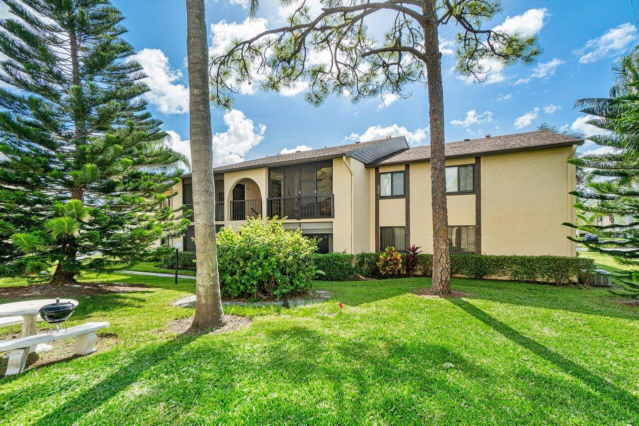407 Pine Glen Lane B-1