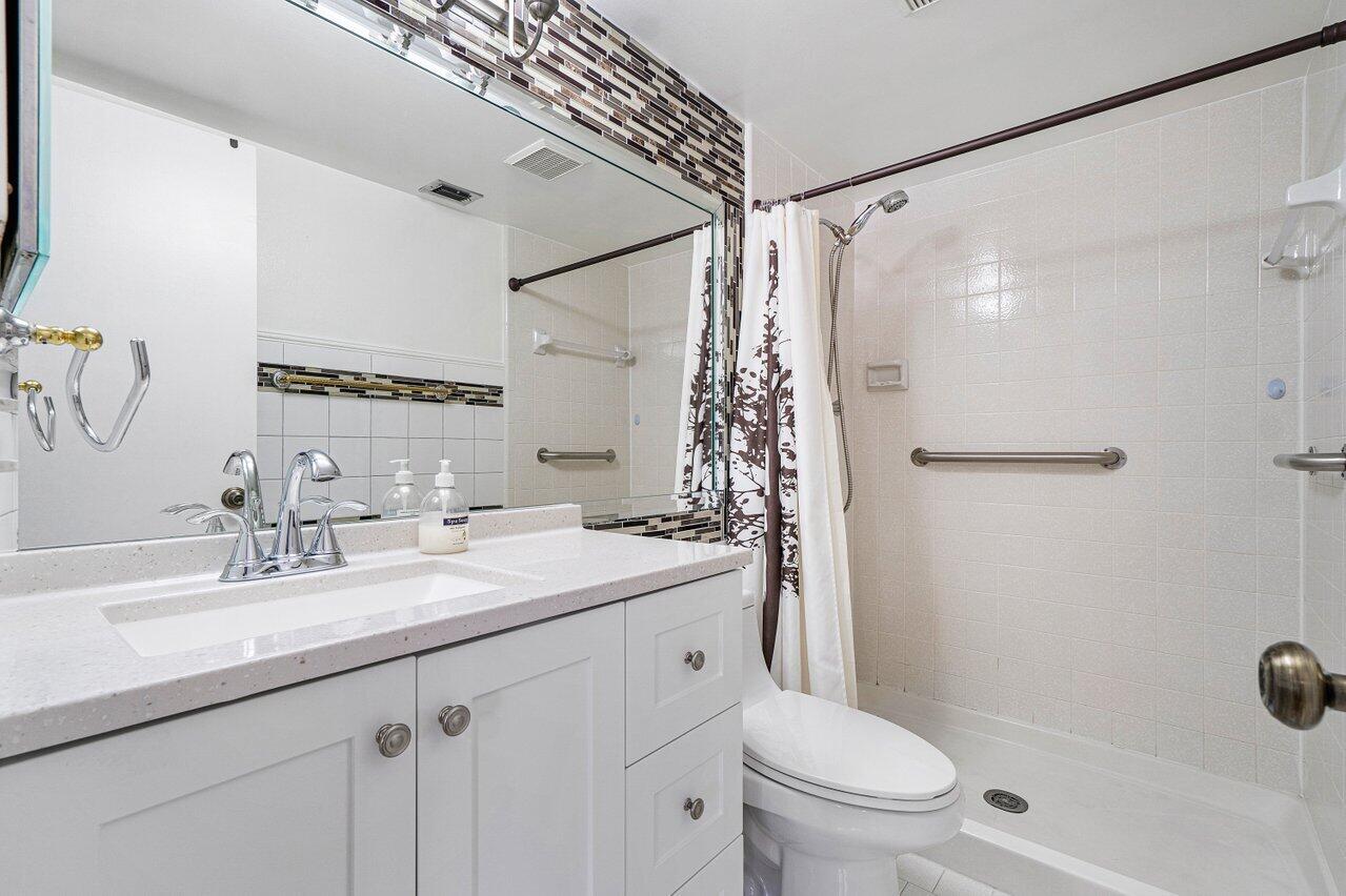407 Pine Glen Lane B-1