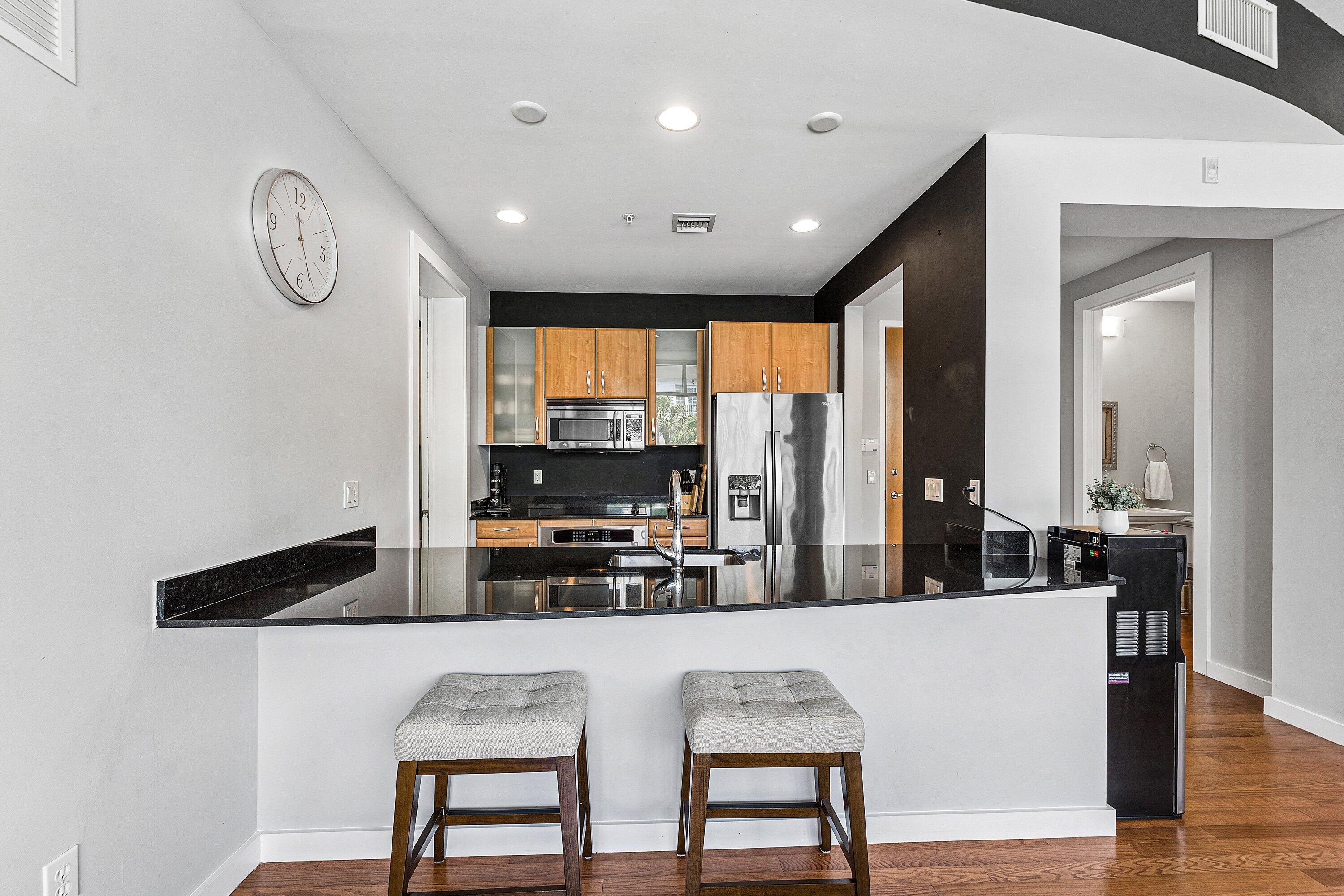 335 SE 6th Avenue