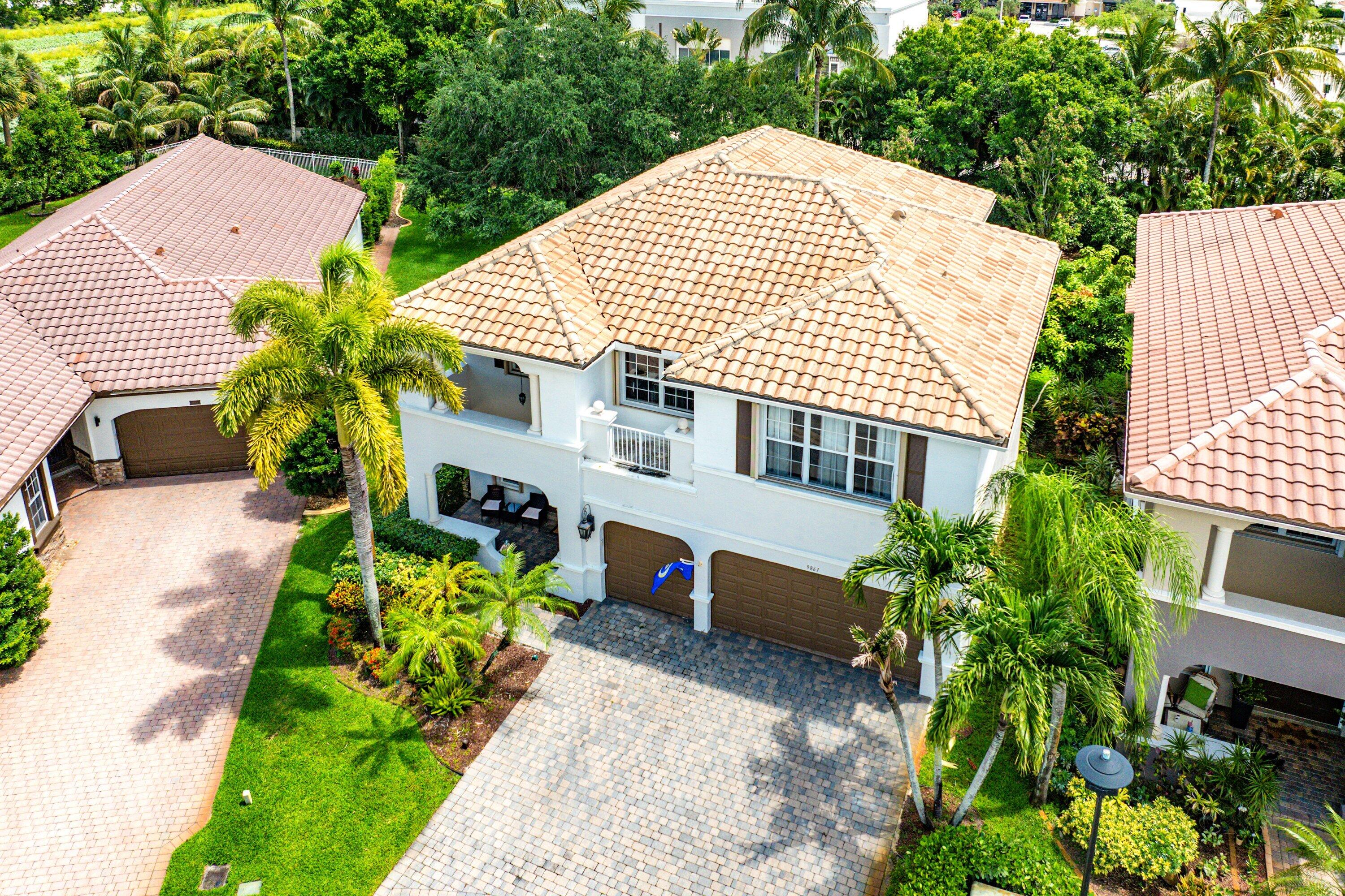 9861 Cobblestone Creek