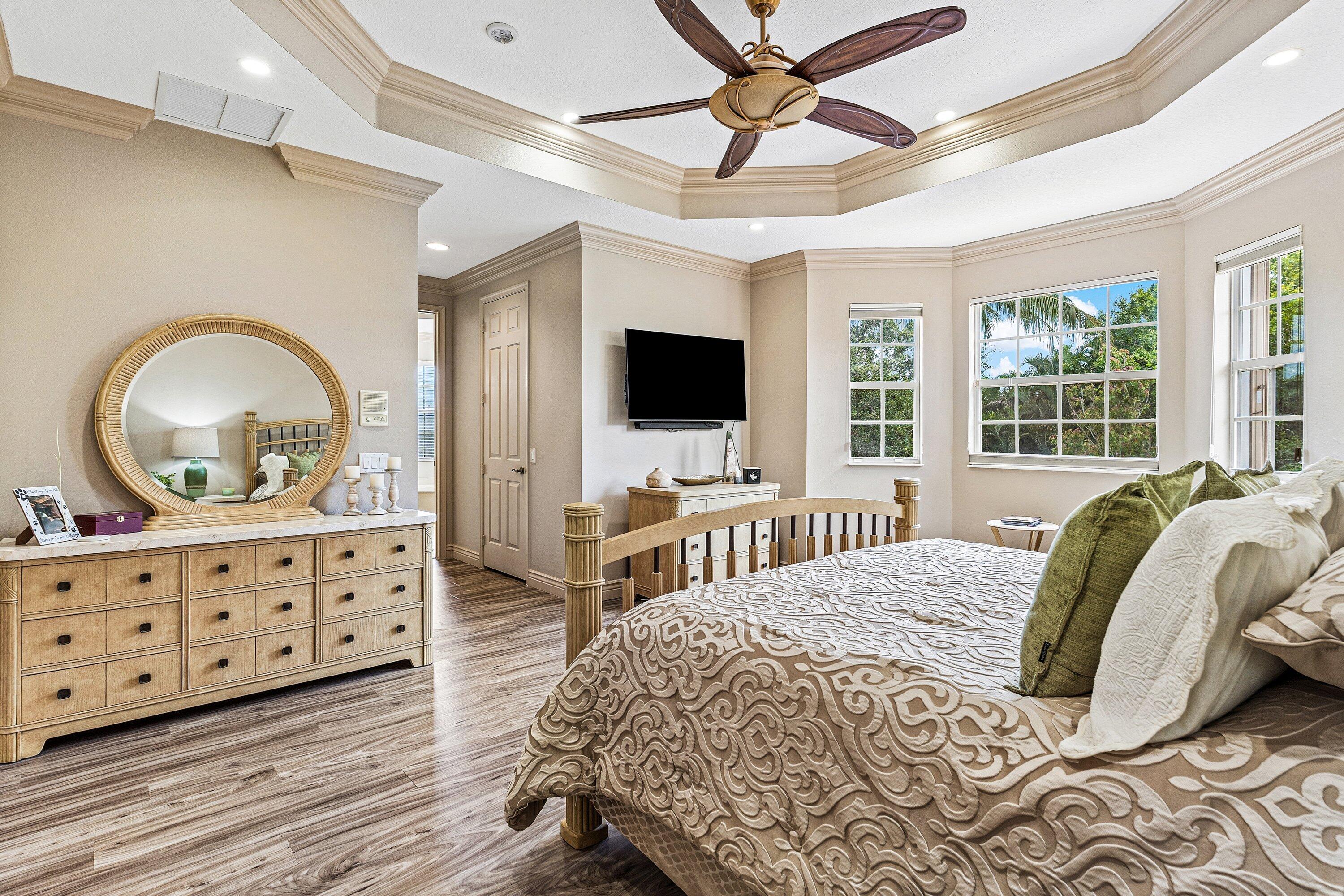 9861 Cobblestone Creek