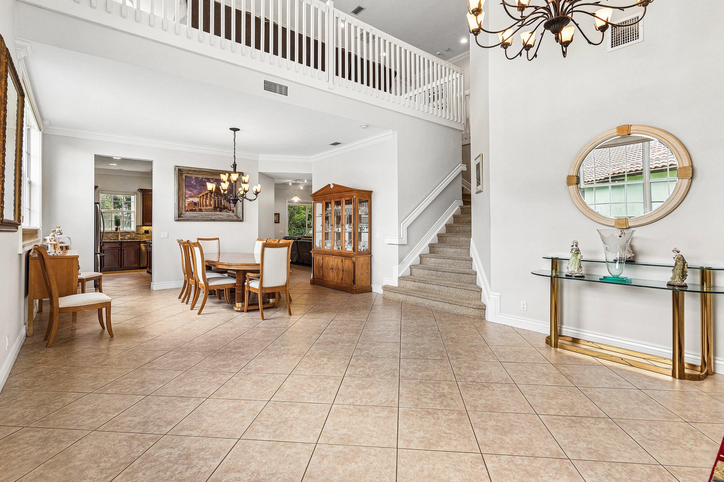 9861 Cobblestone Creek