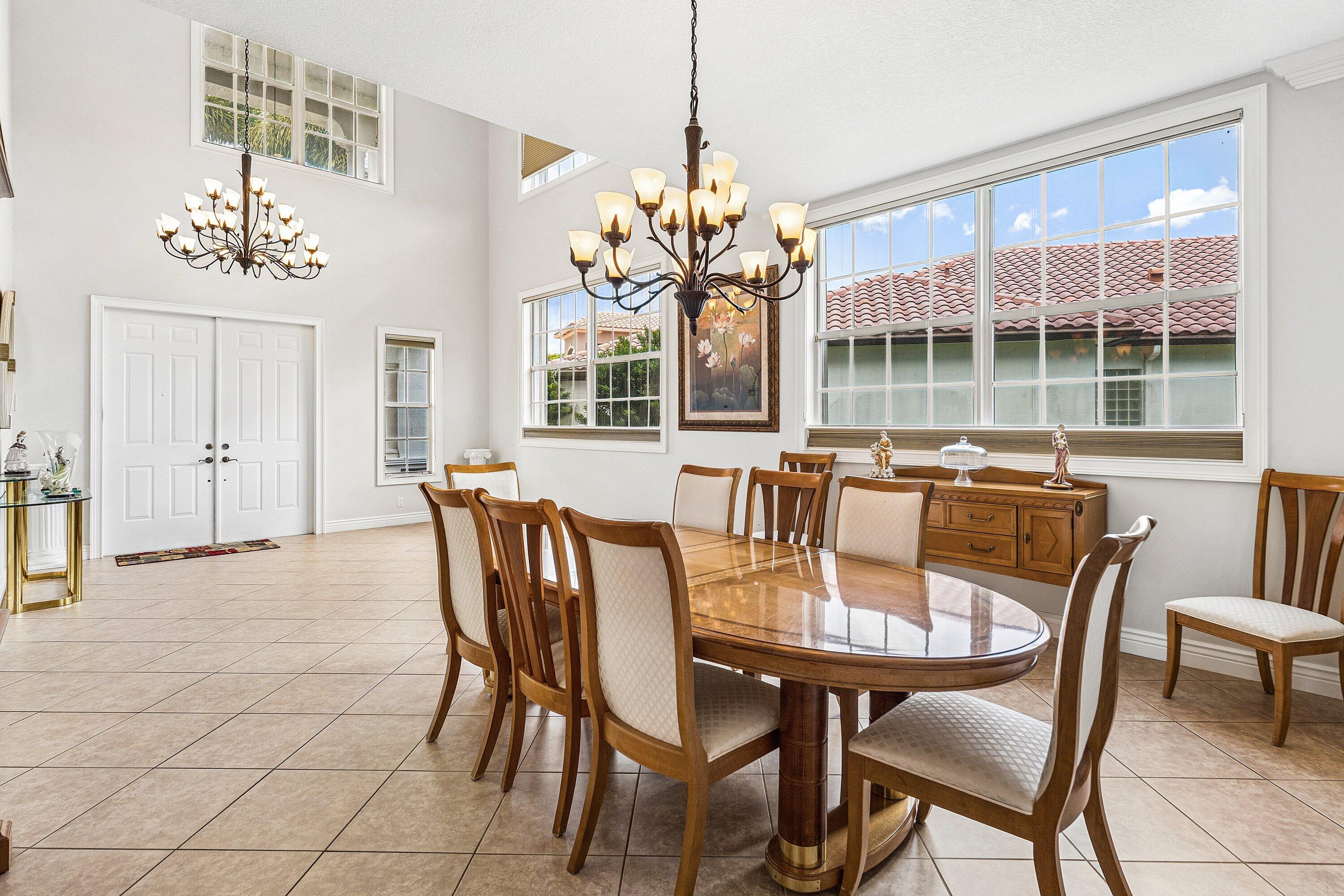 9861 Cobblestone Creek