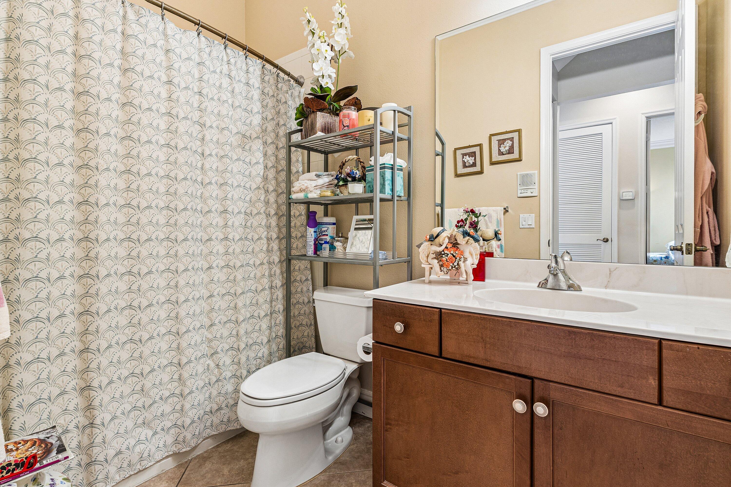 9861 Cobblestone Creek