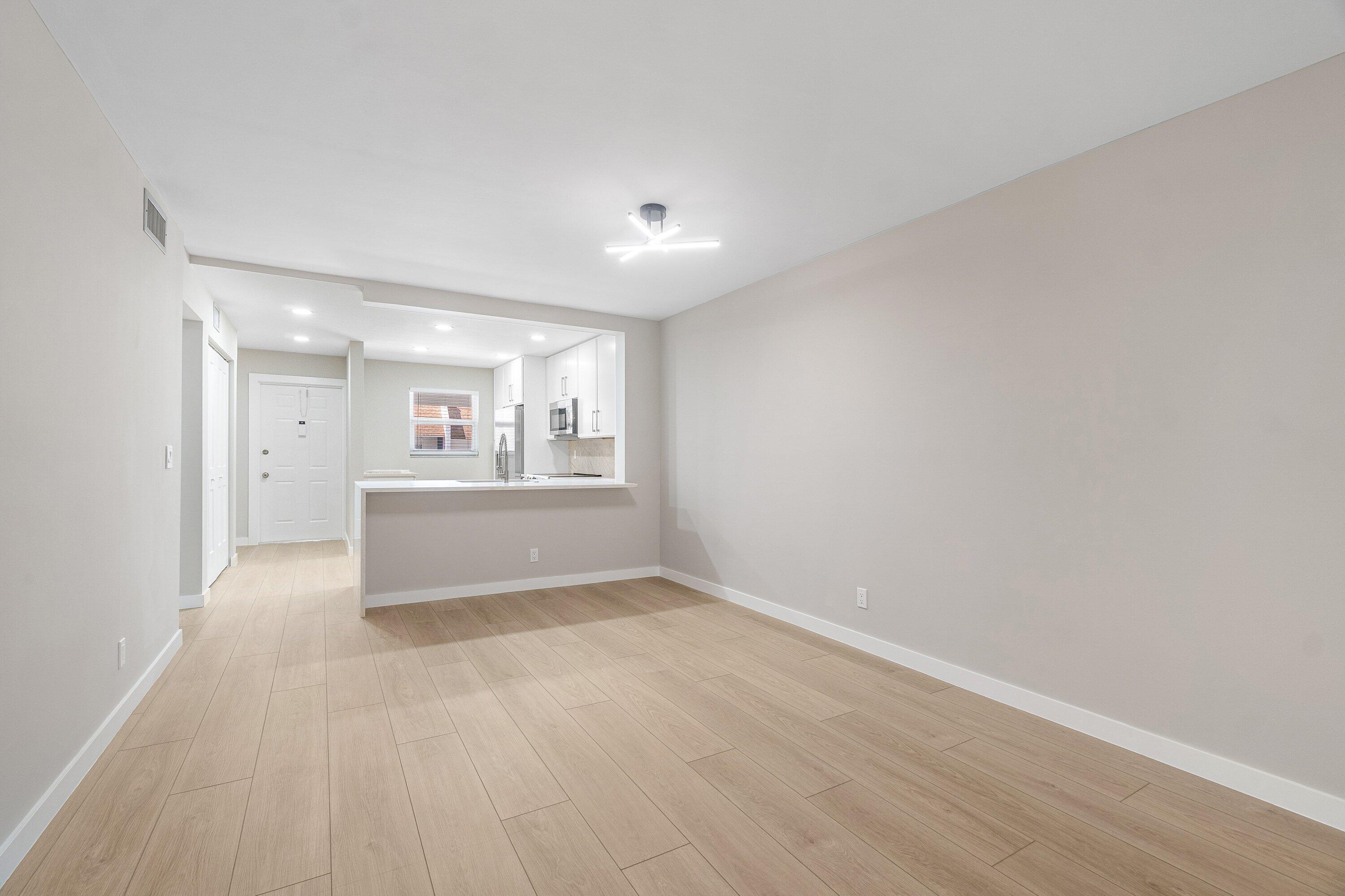 2905 SW 22nd Avenue 2020