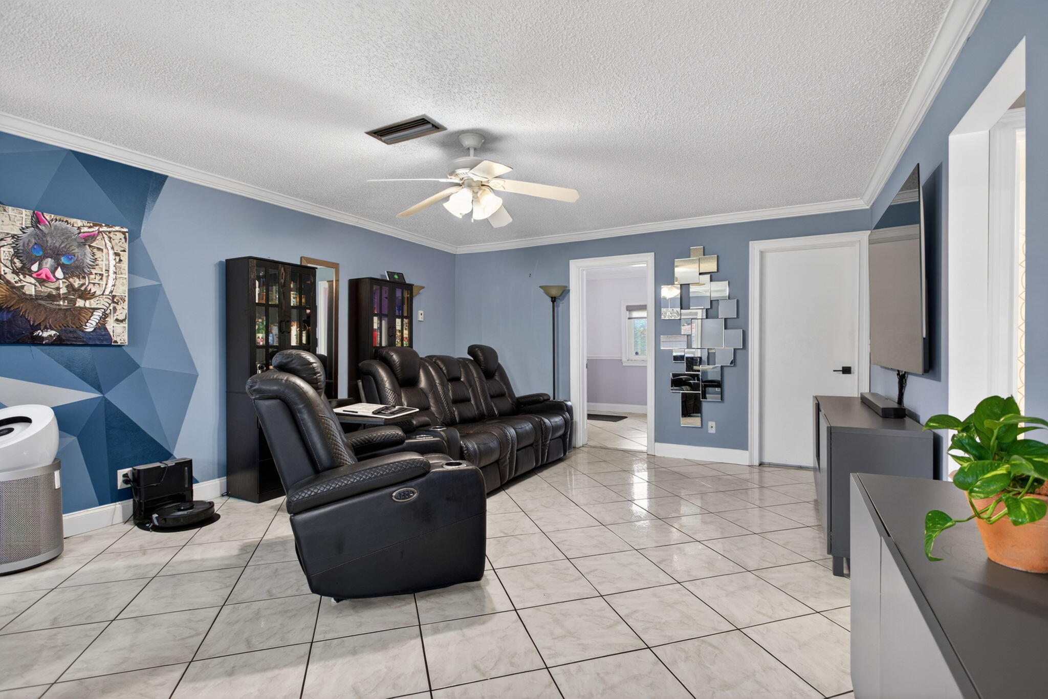 1601 NW 48th Place