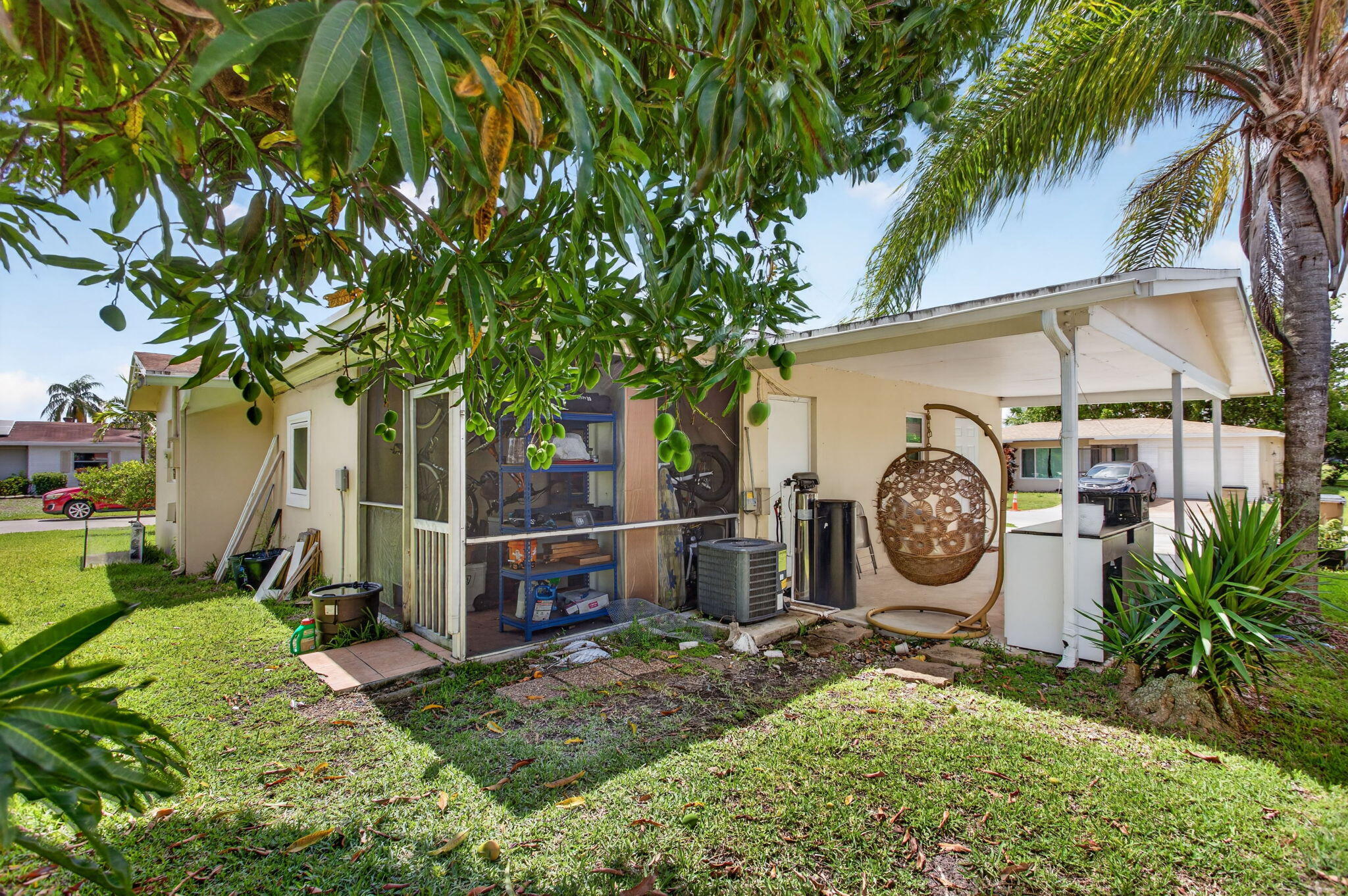 1601 NW 48th Place
