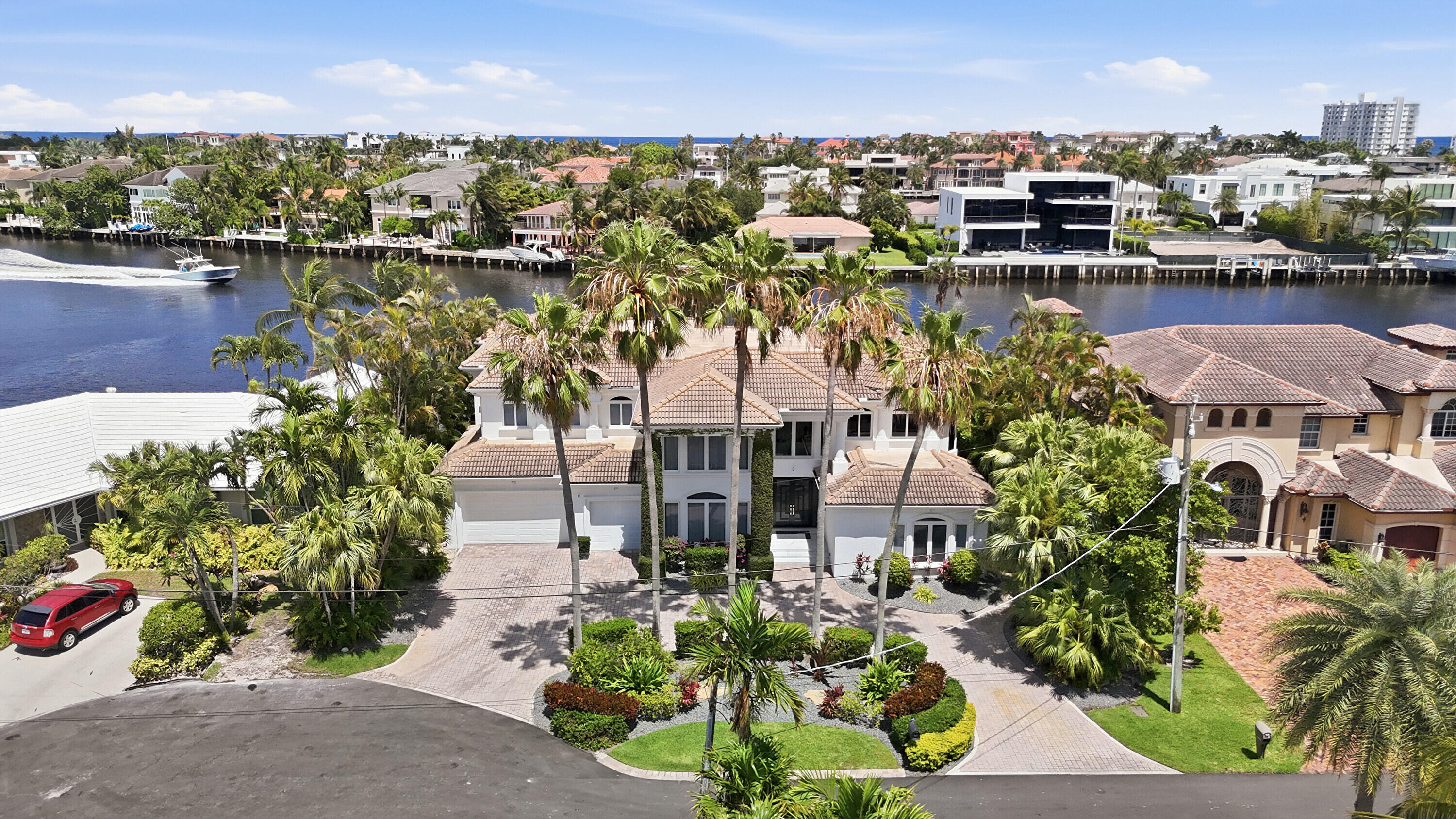5600 Coastal Drive
