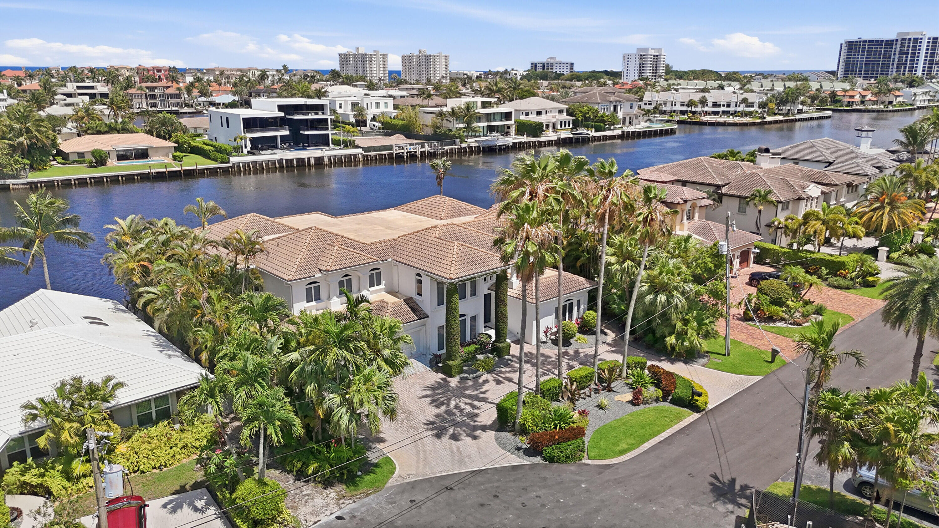 5600 Coastal Drive