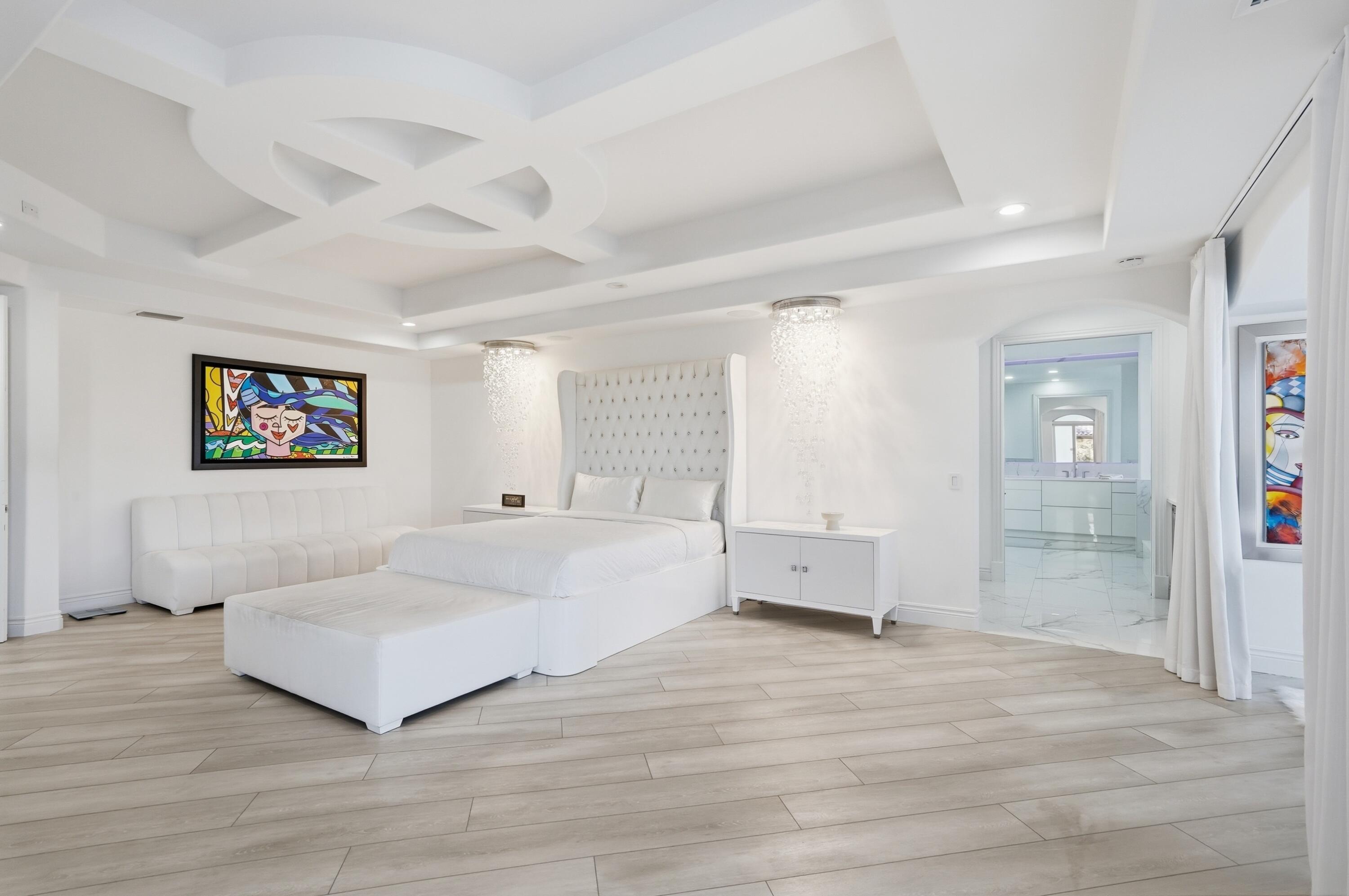 5600 Coastal Drive