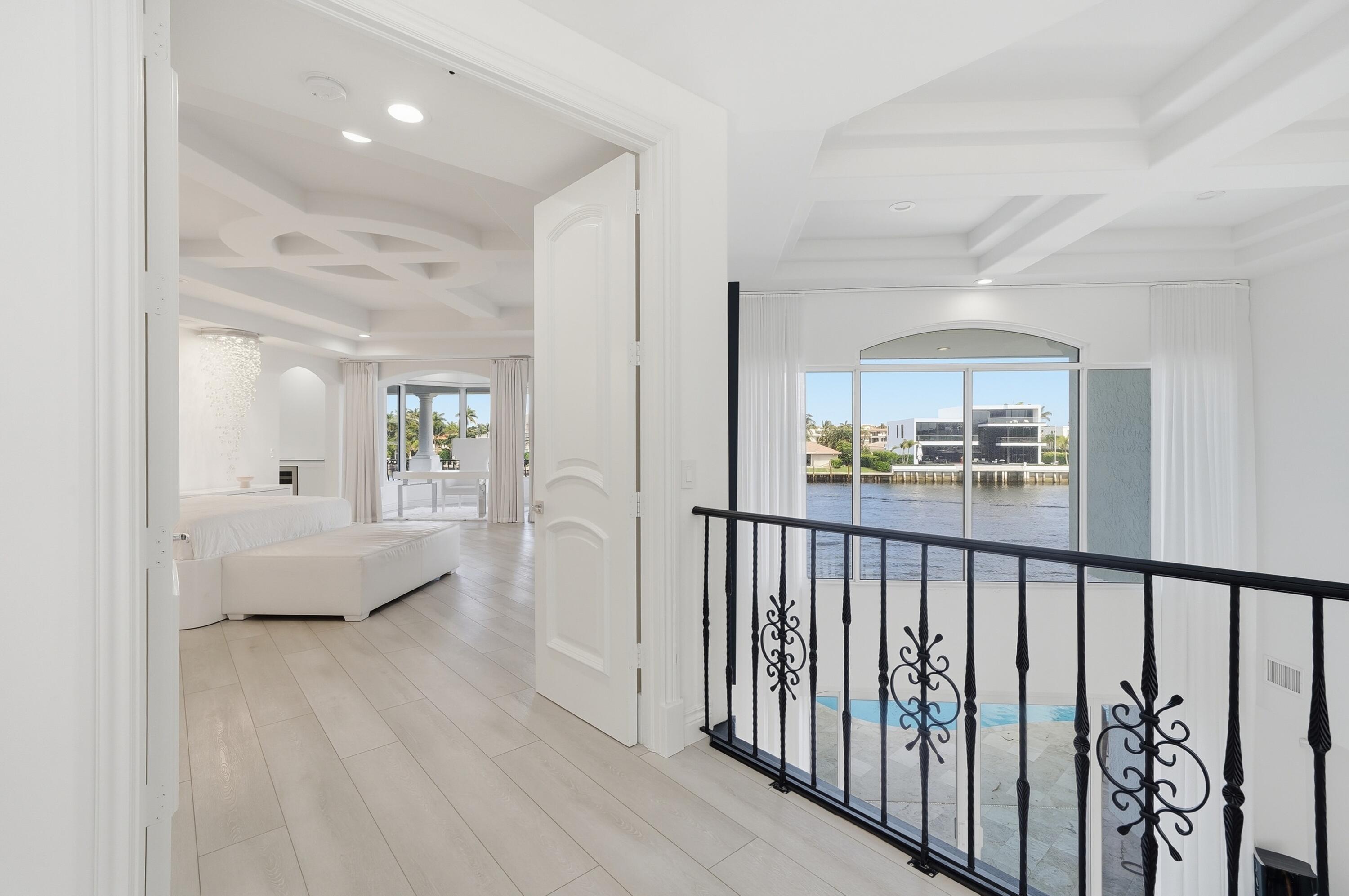 5600 Coastal Drive