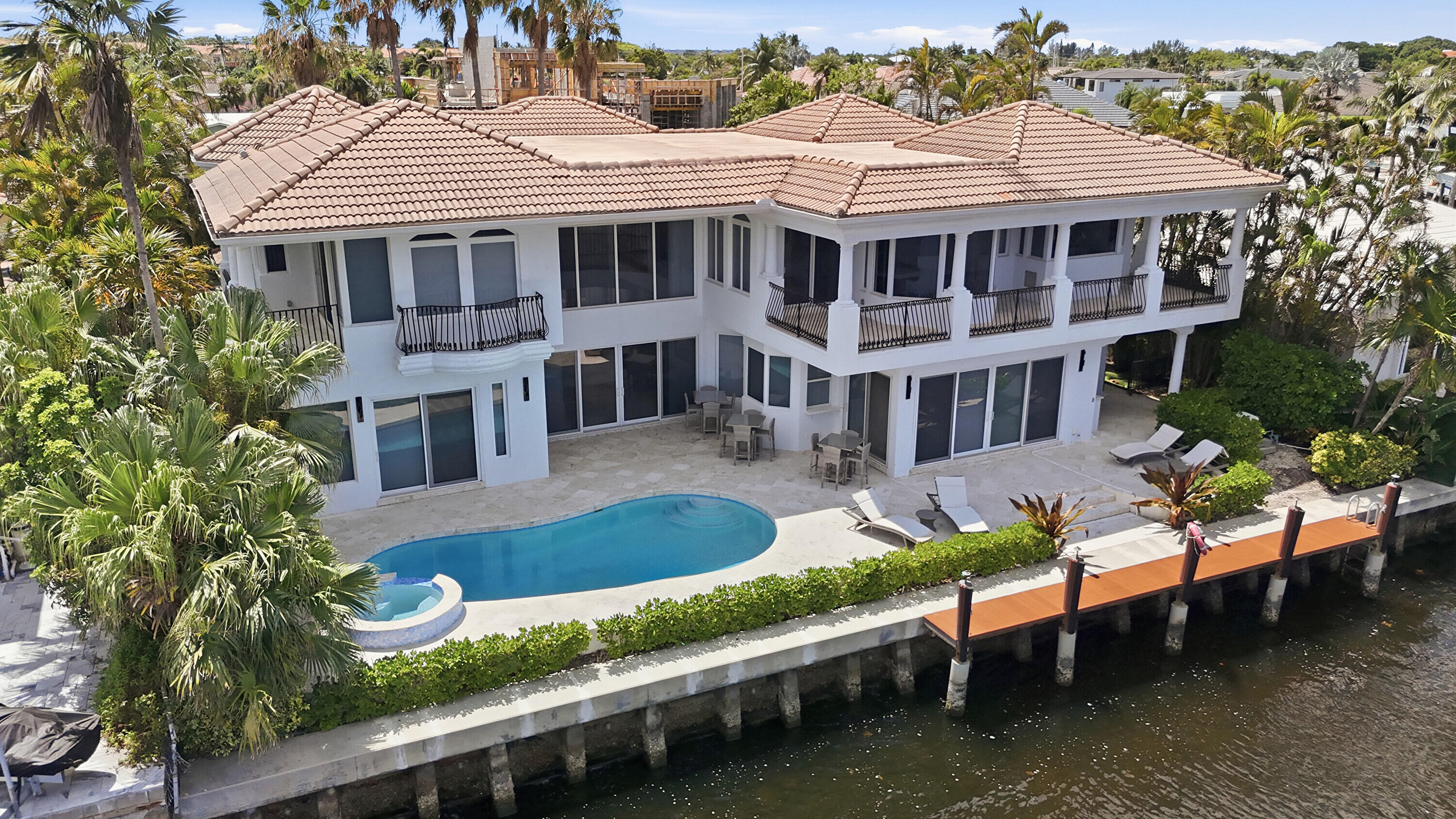 5600 Coastal Drive