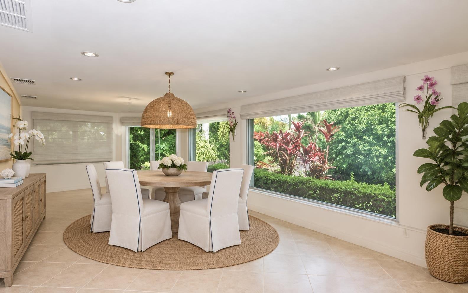 437 French Royale Circle