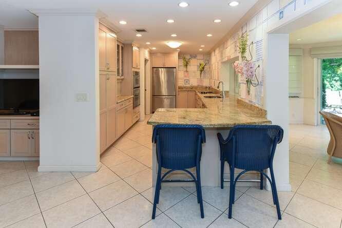 437 French Royale Circle