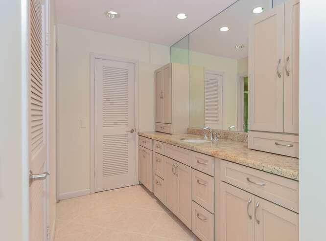 437 French Royale Circle