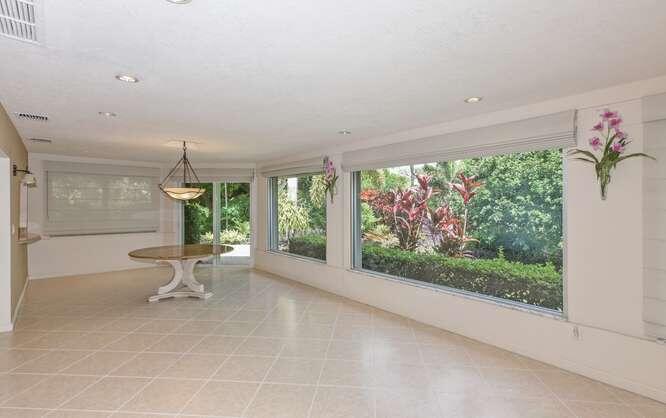 437 French Royale Circle