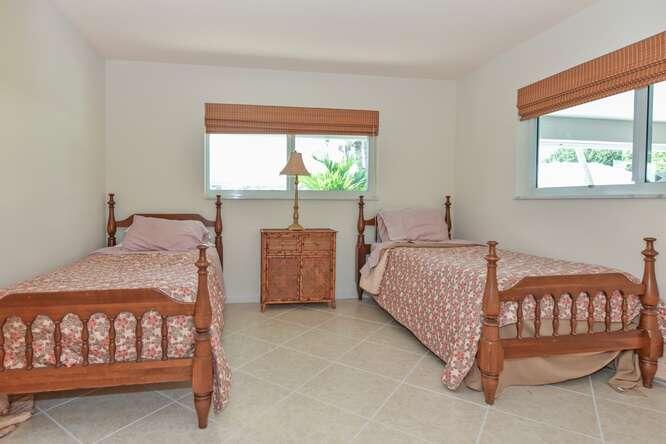 437 French Royale Circle