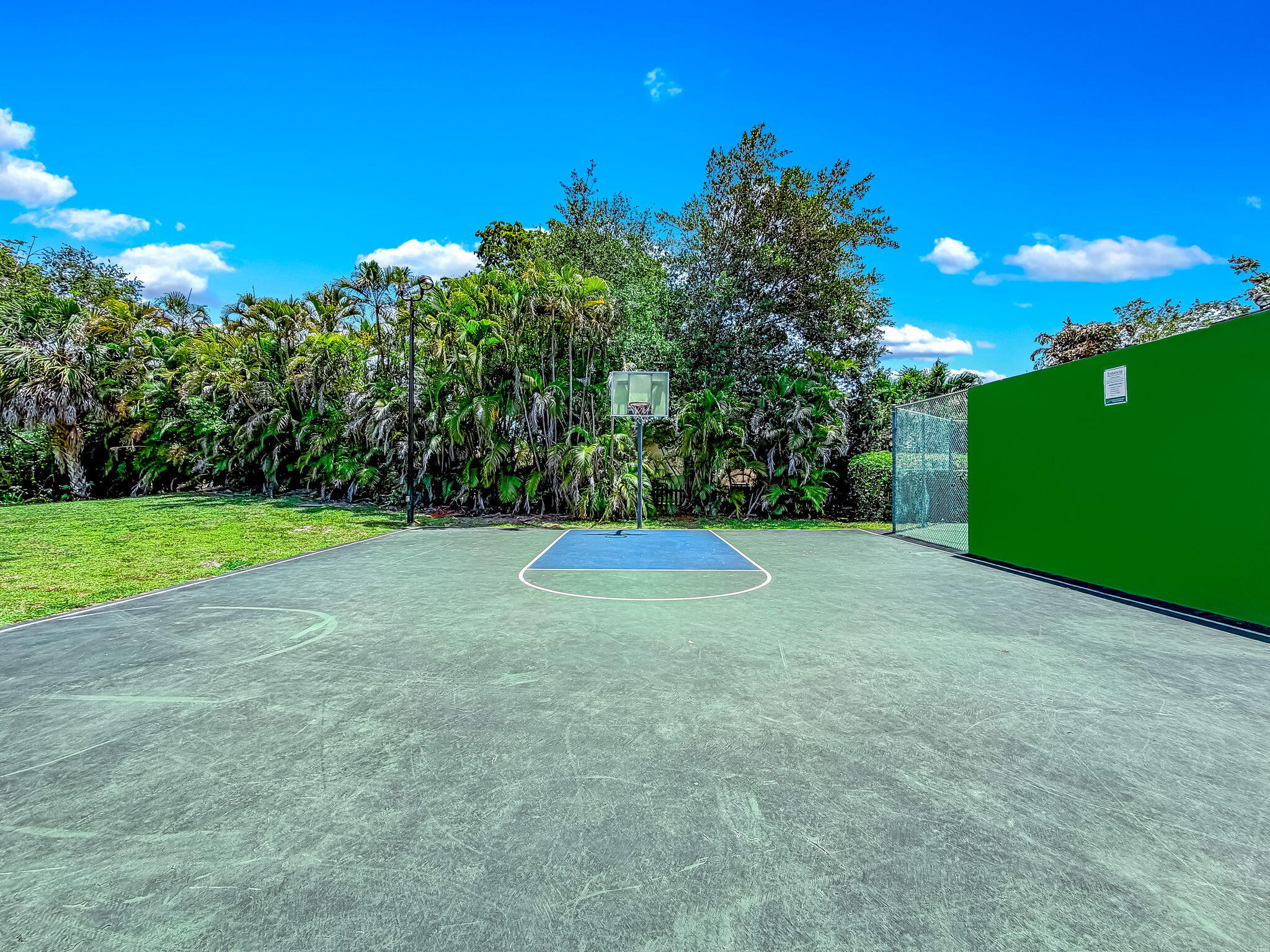 20764 Sorolla Terrace